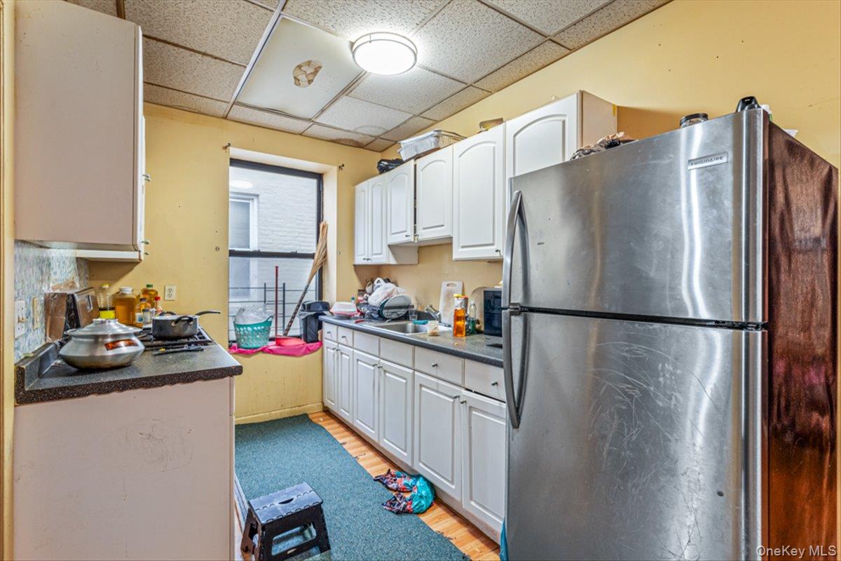 1715 Saint Peters Avenue Property Photo 15