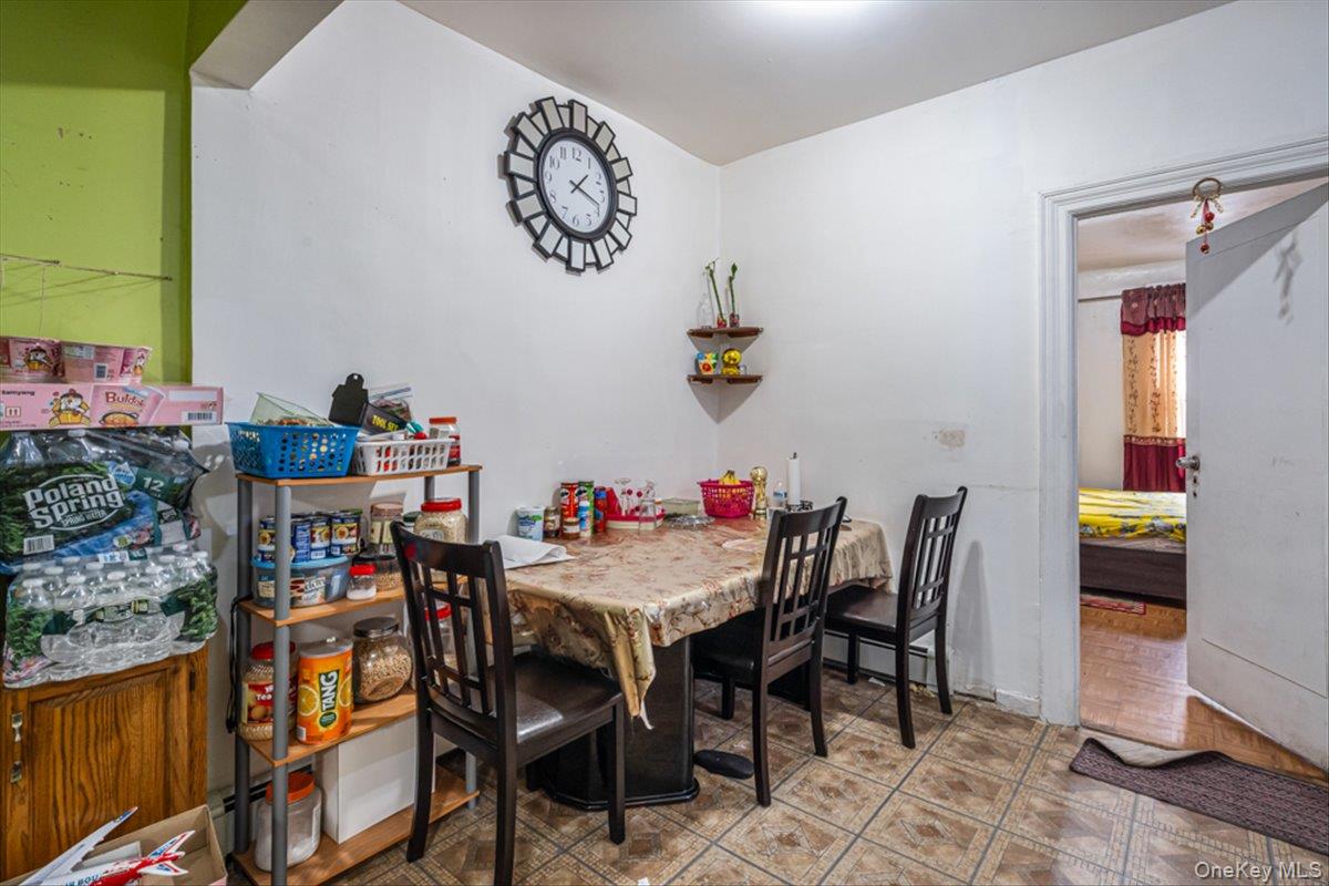 1715 Saint Peters Avenue Property Photo 22
