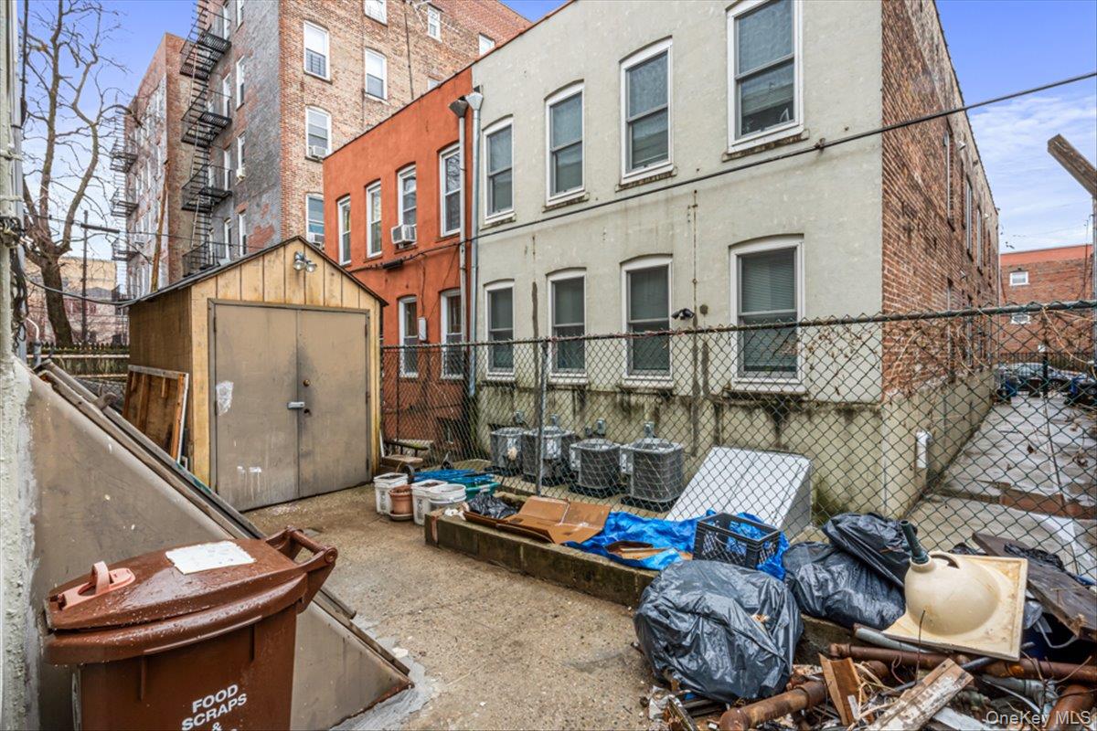 1715 Saint Peters Avenue Property Photo 30