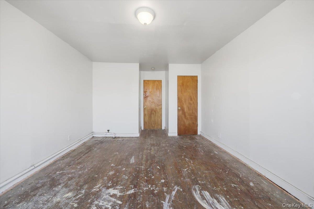 233 S 5th Avenue Property Photo 12