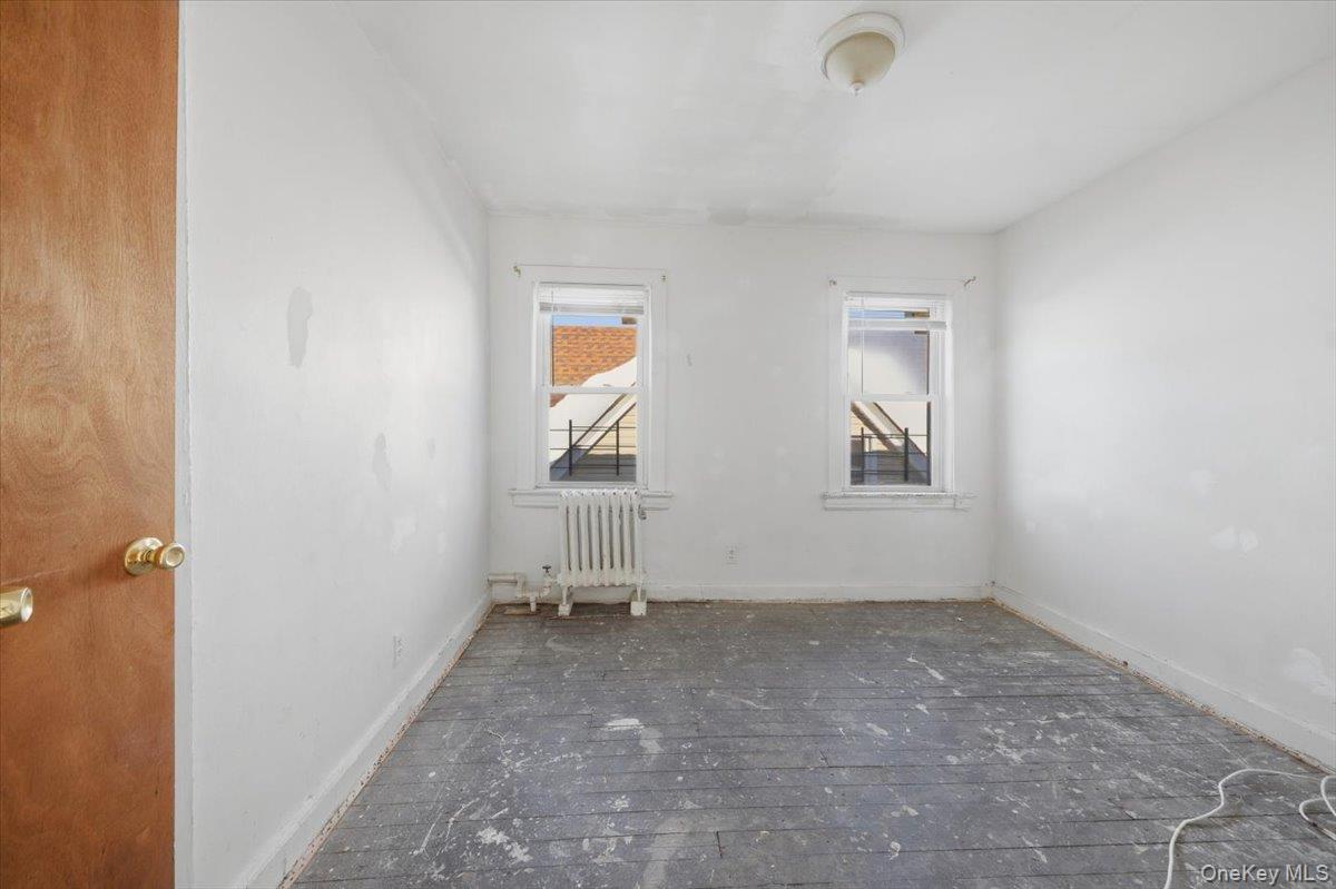 233 S 5th Avenue Property Photo 13
