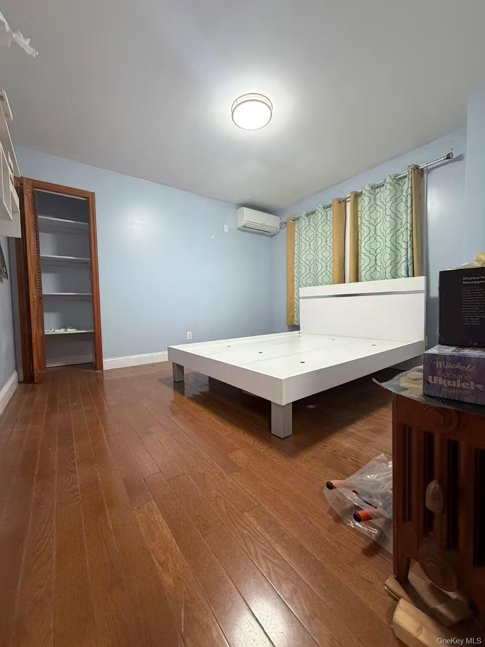 3810 Neptune Avenue Property Photo 5
