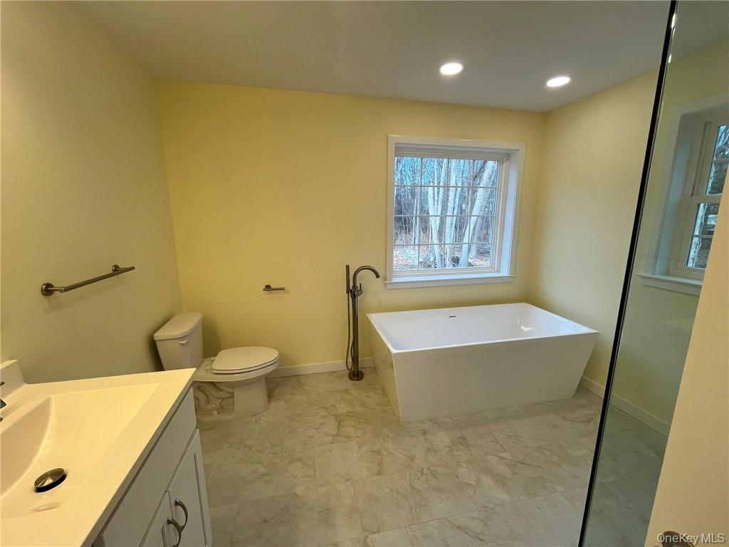 218 Shoddy Hollow Road Property Photo 22