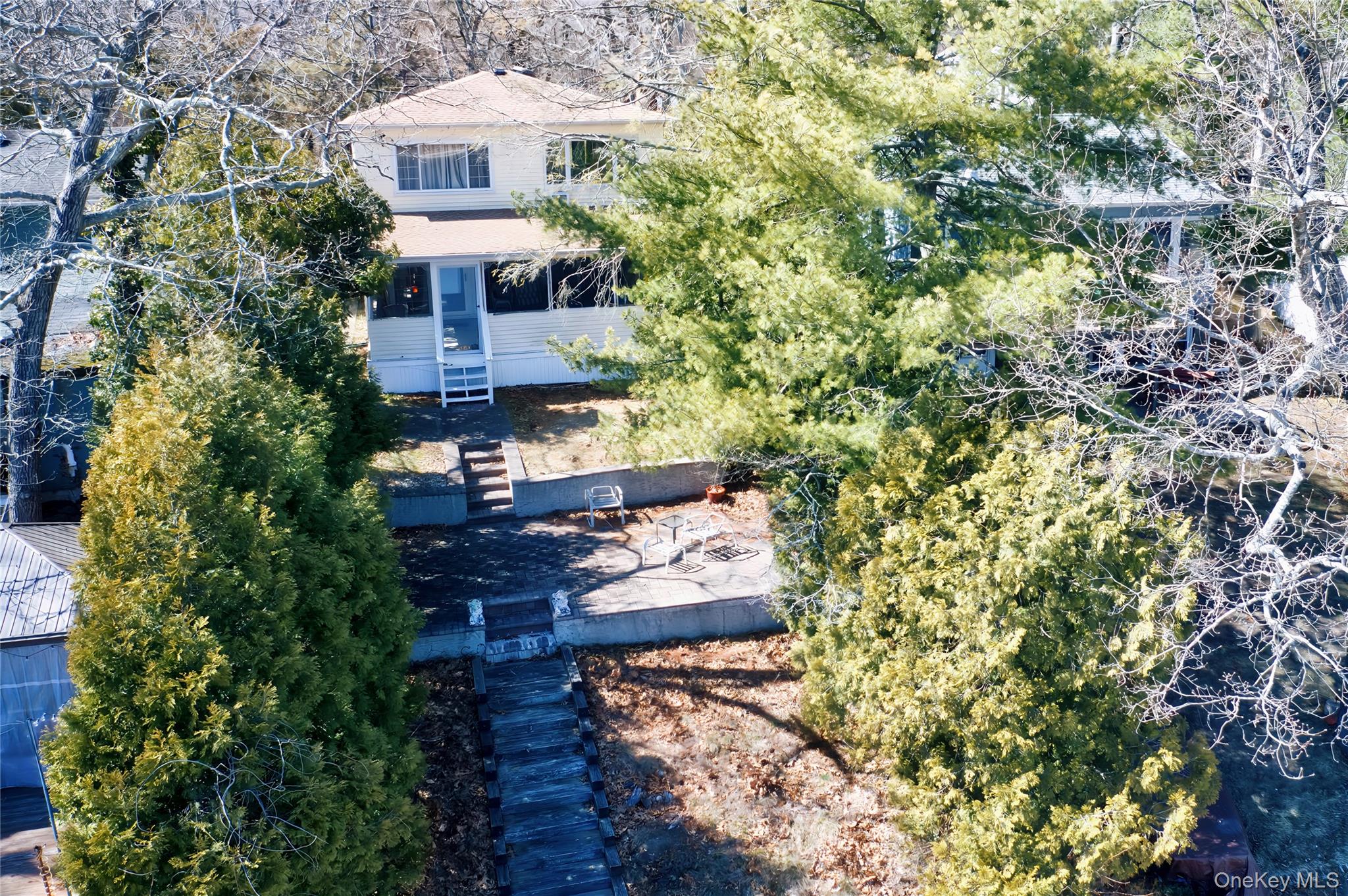 215 Lakeside Trail Property Photo 17