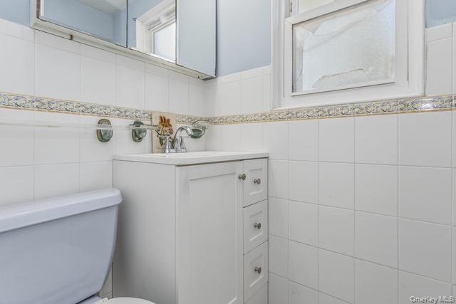 208 Emily Avenue Property Photo 6