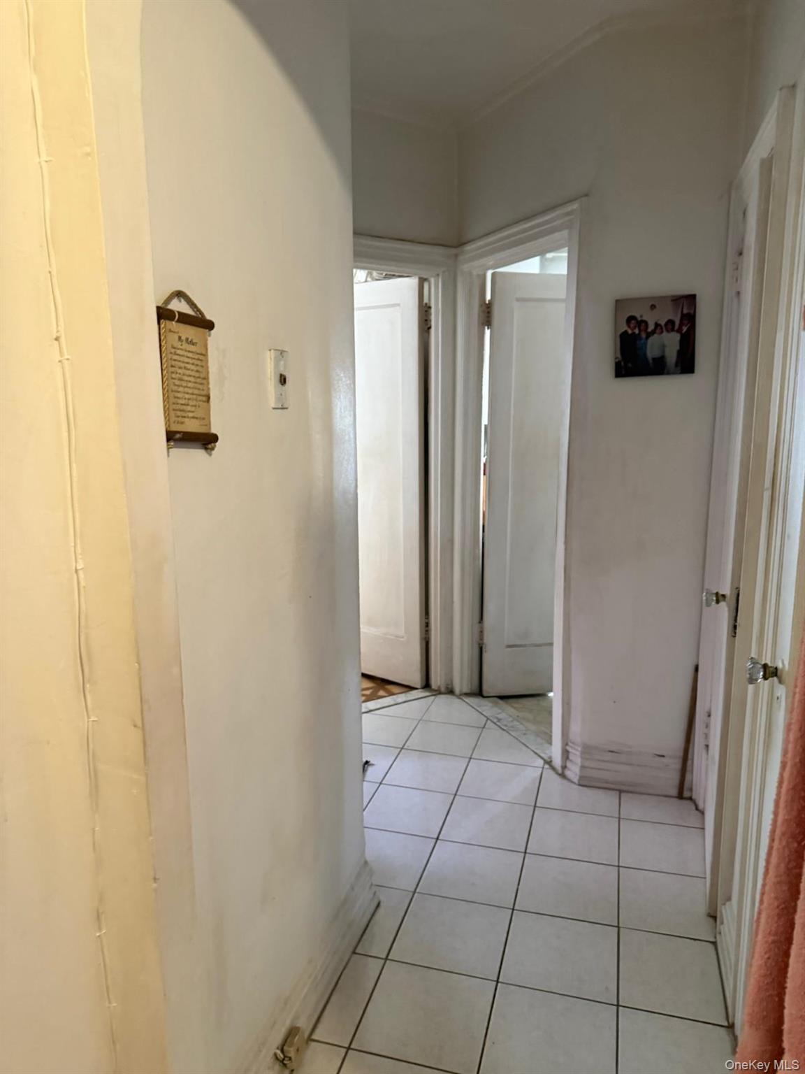1972 Ellis Avenue Property Photo 6