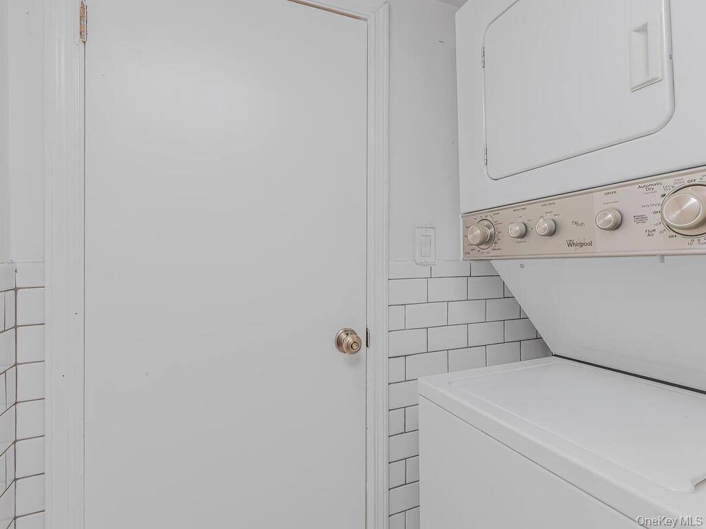 305 E 108th Street 4b Property Photo 11