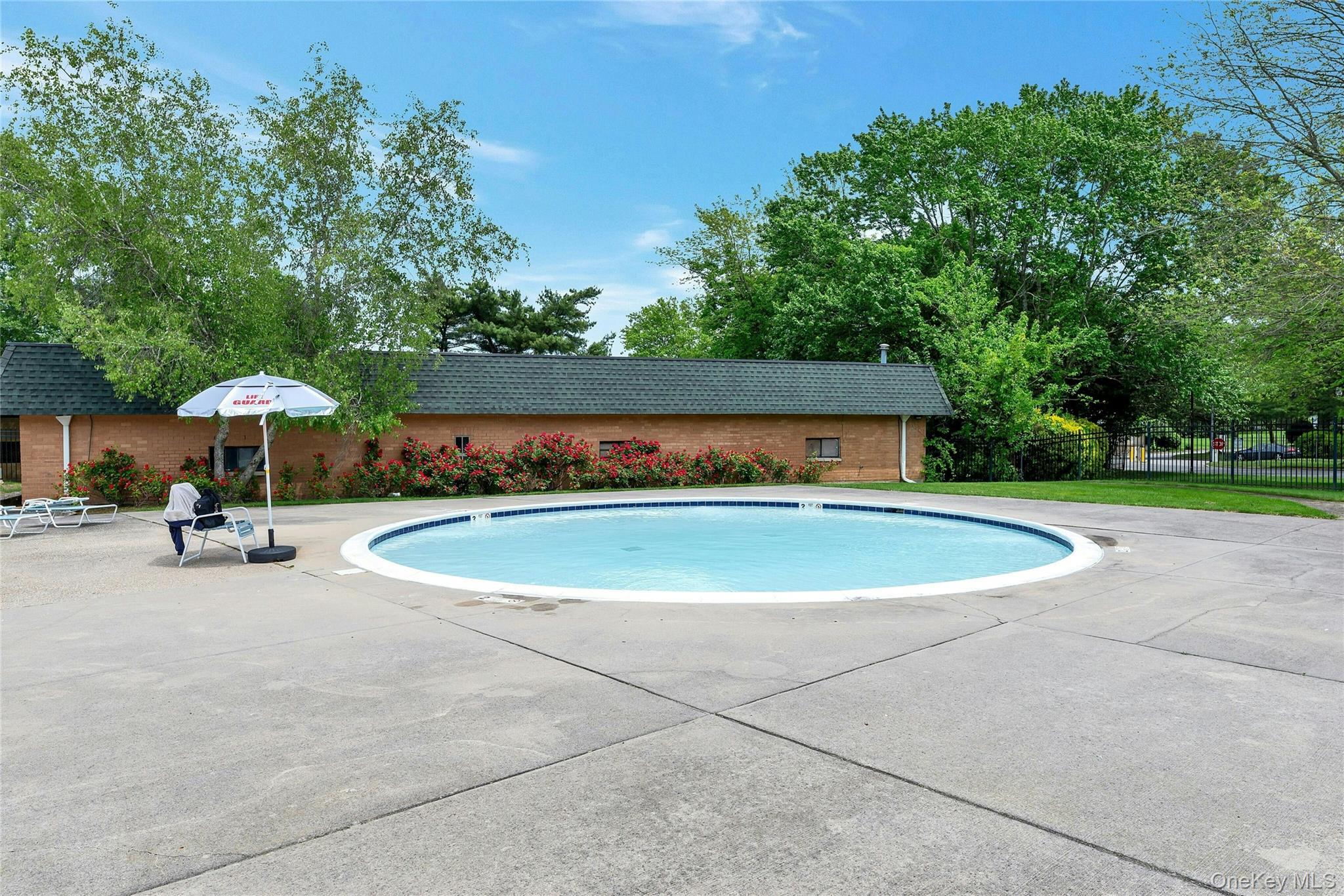 280 Artist Lake Drive Property Photo 11