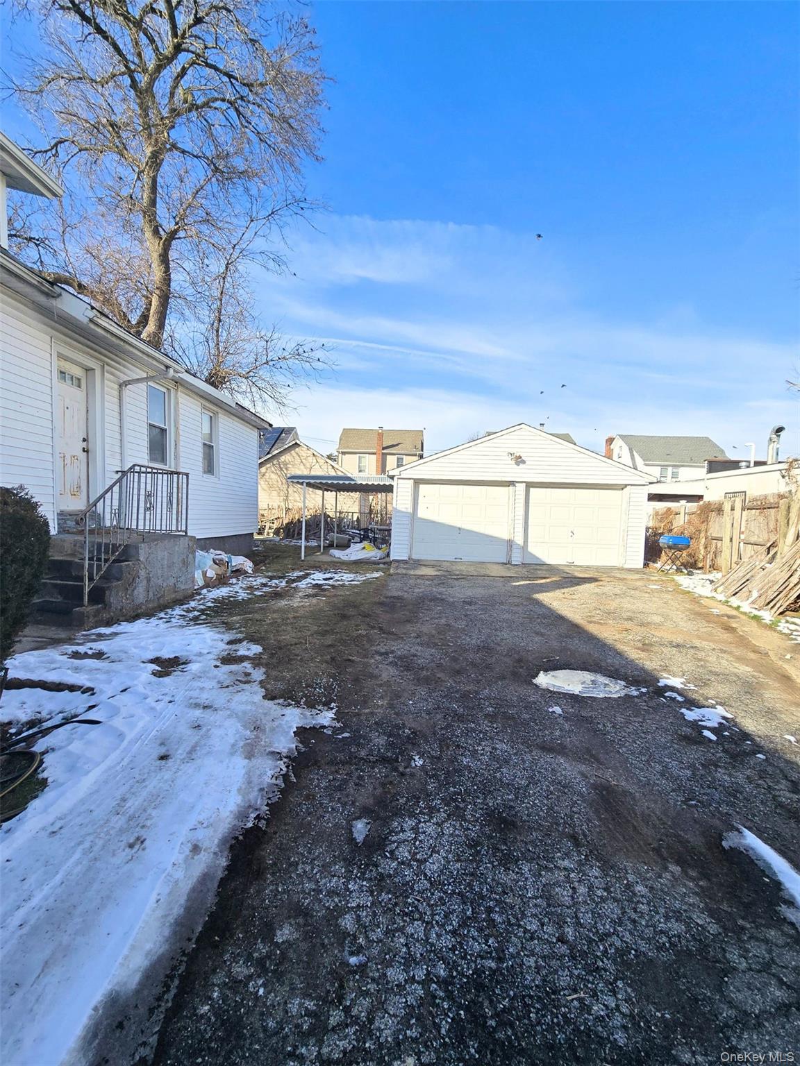 27 Midwood Street Property Photo 3