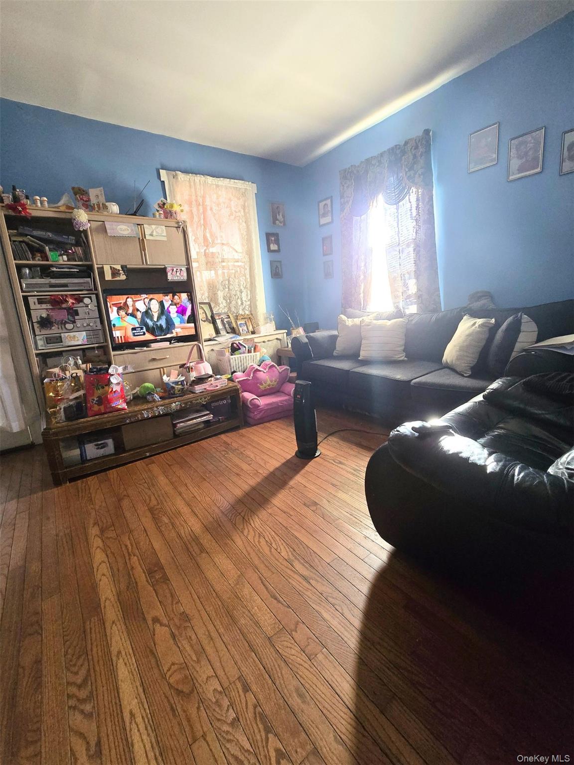 27 Midwood Street Property Photo 11