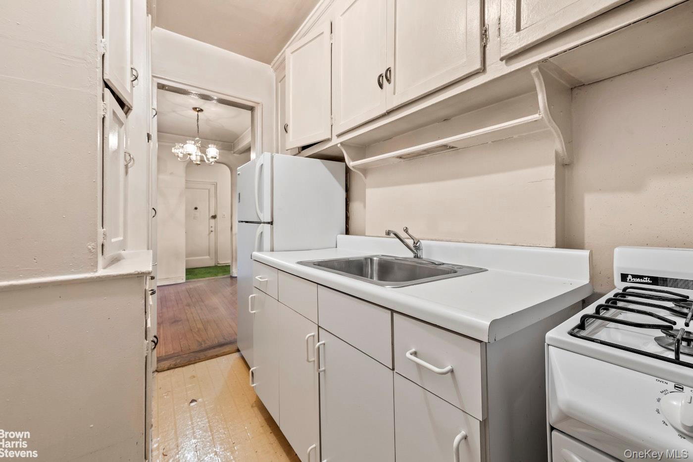 77-14 113th Street 3o Property Photo 9