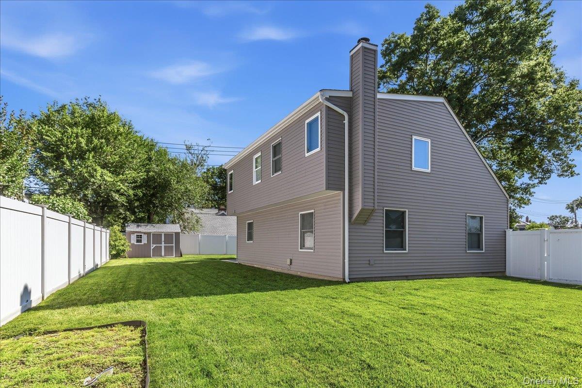 2 Violet Lane Property Photo 25