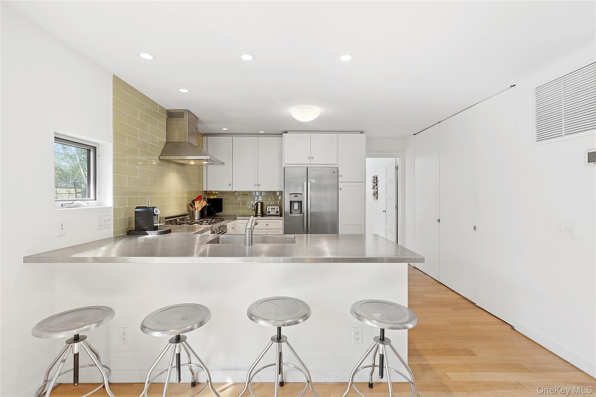 54 Gardiner Drive Property Photo 10