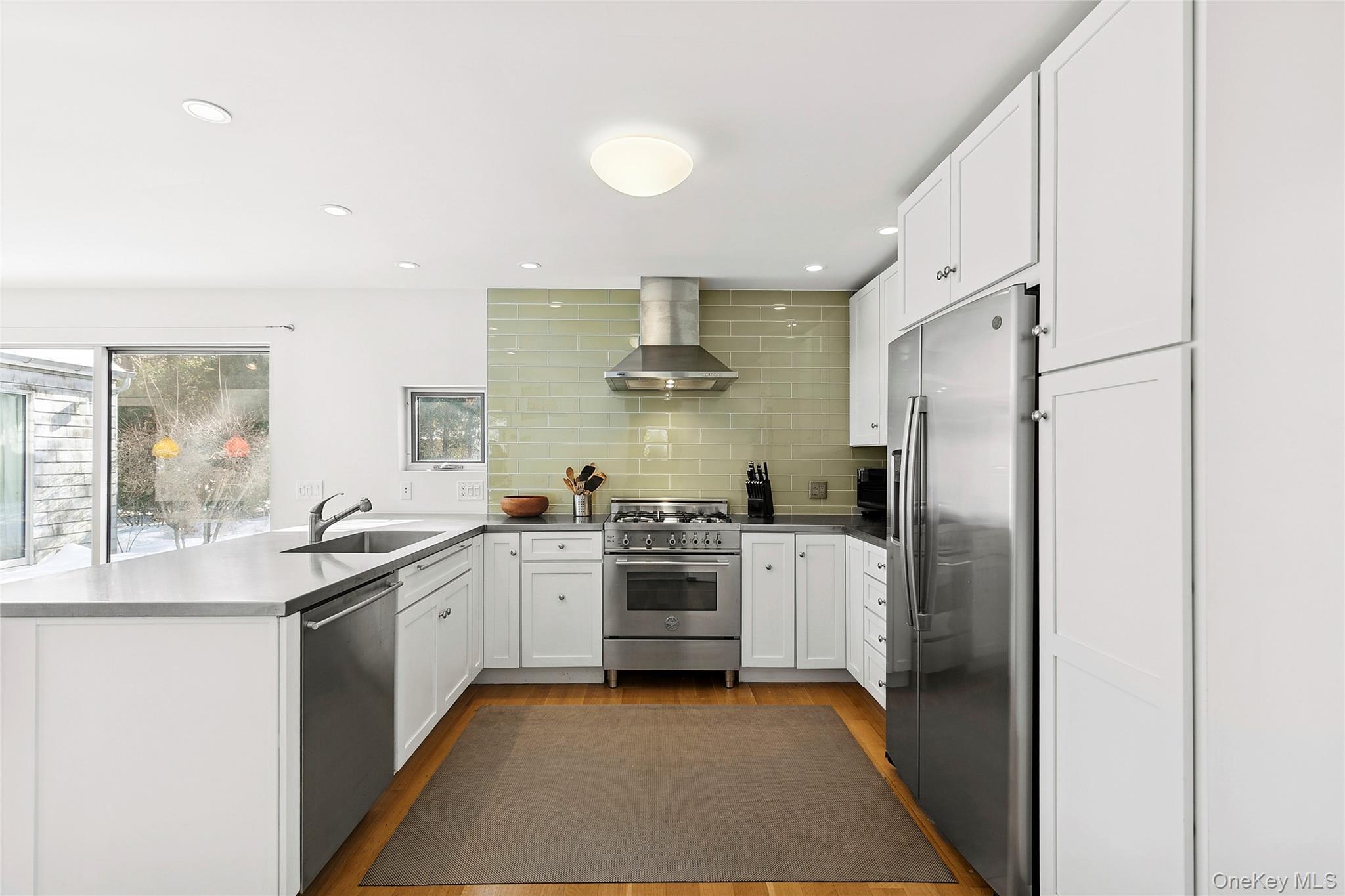 54 Gardiner Drive Property Photo 11