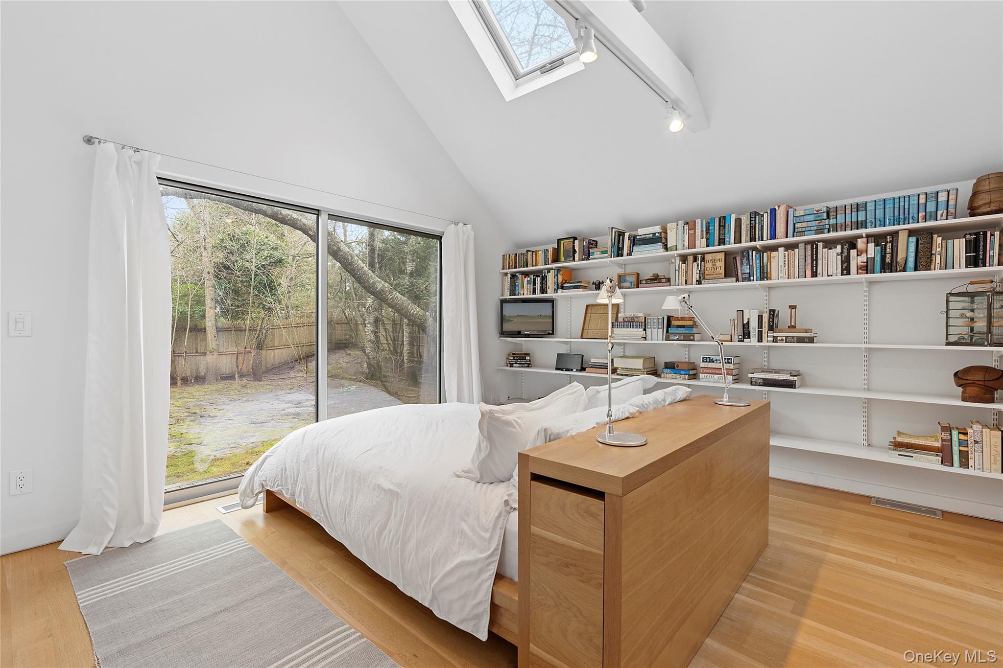 54 Gardiner Drive Property Photo 13