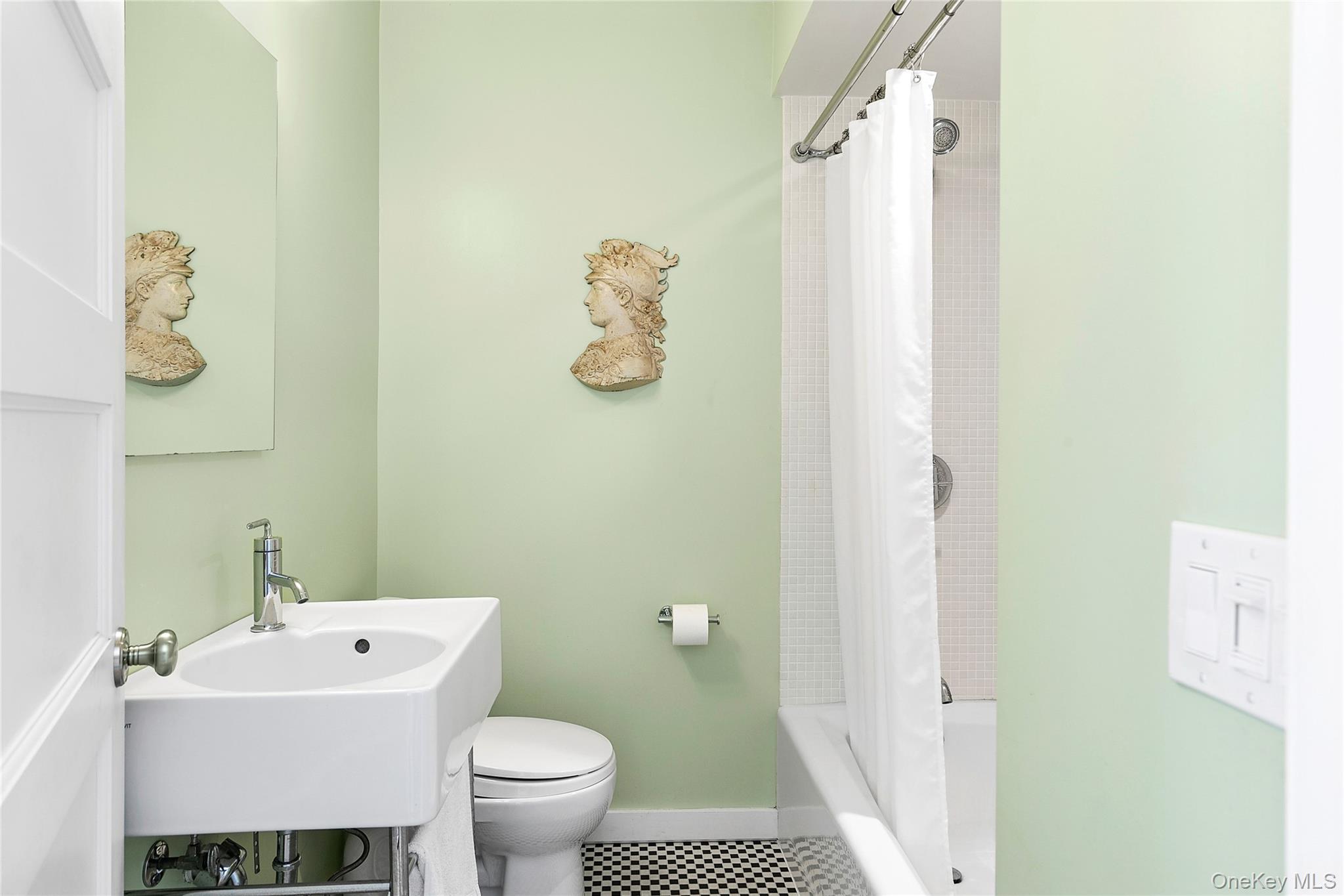 54 Gardiner Drive Property Photo 19