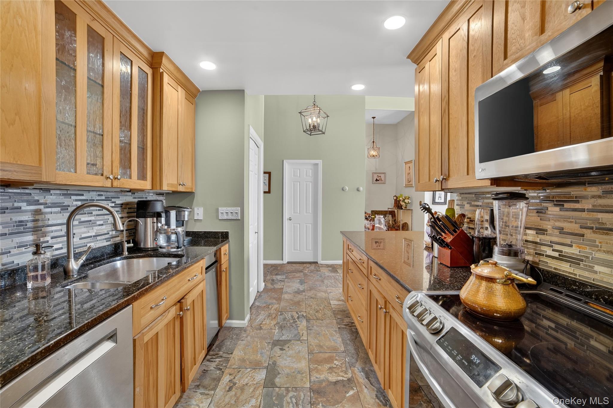 341 Furnace Dock Road 11 Property Photo 15