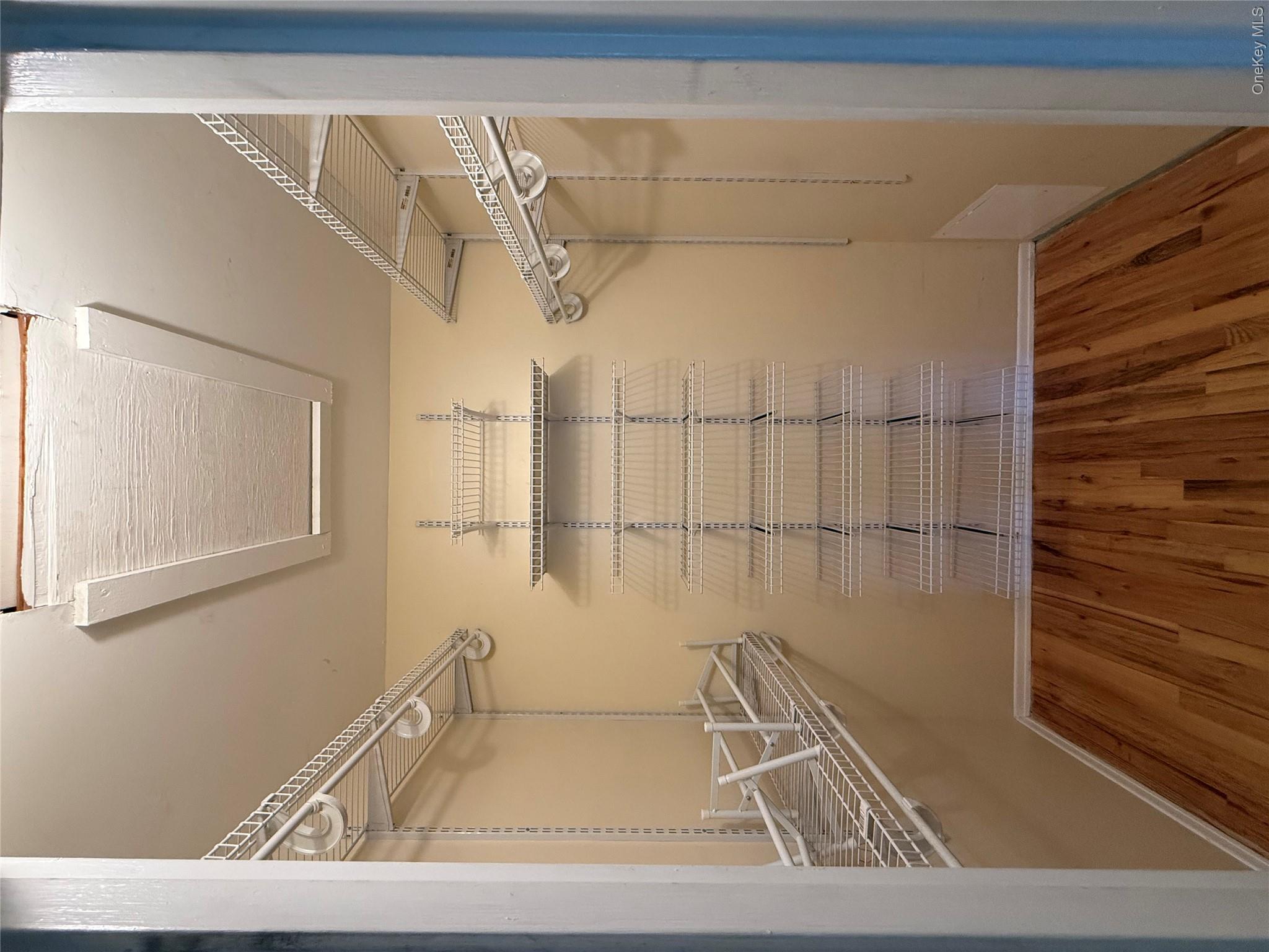 22 Salisbury Drive Property Photo 6