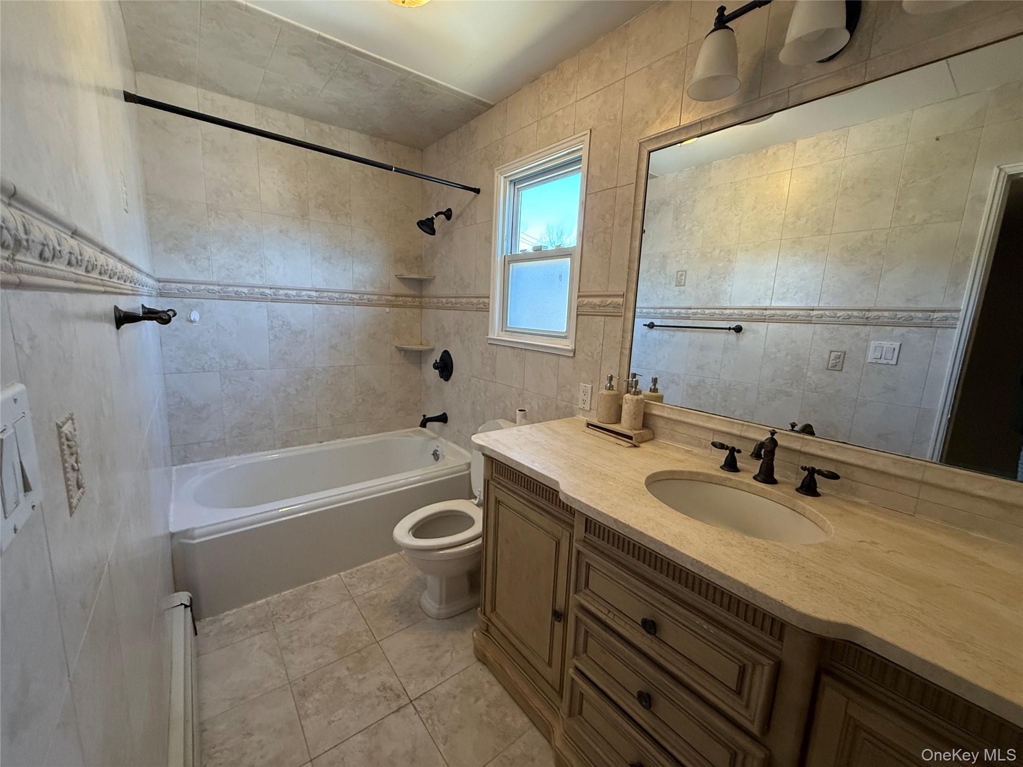 22 Salisbury Drive Property Photo 7
