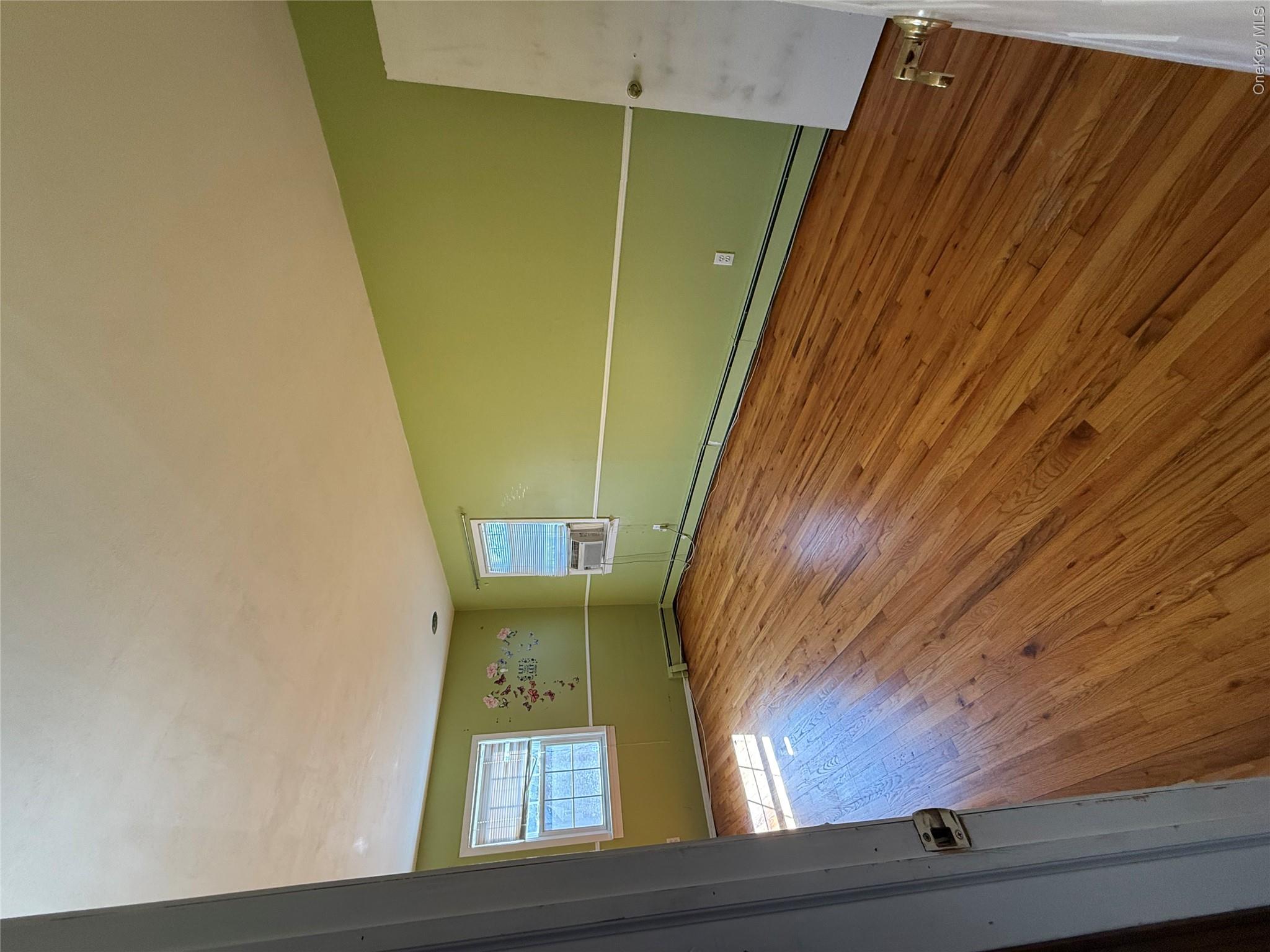 22 Salisbury Drive Property Photo 8