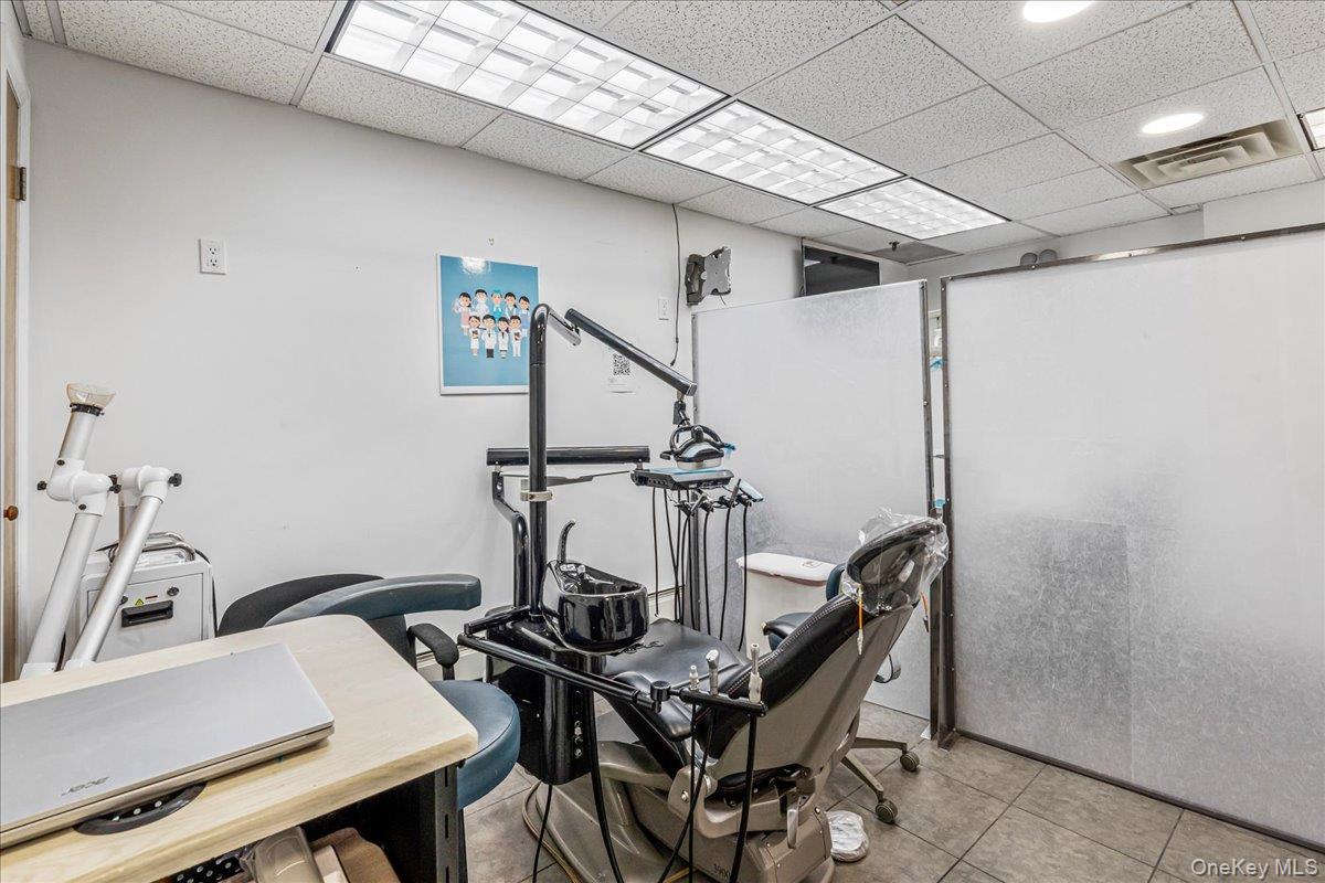 957158 Property Photo 6