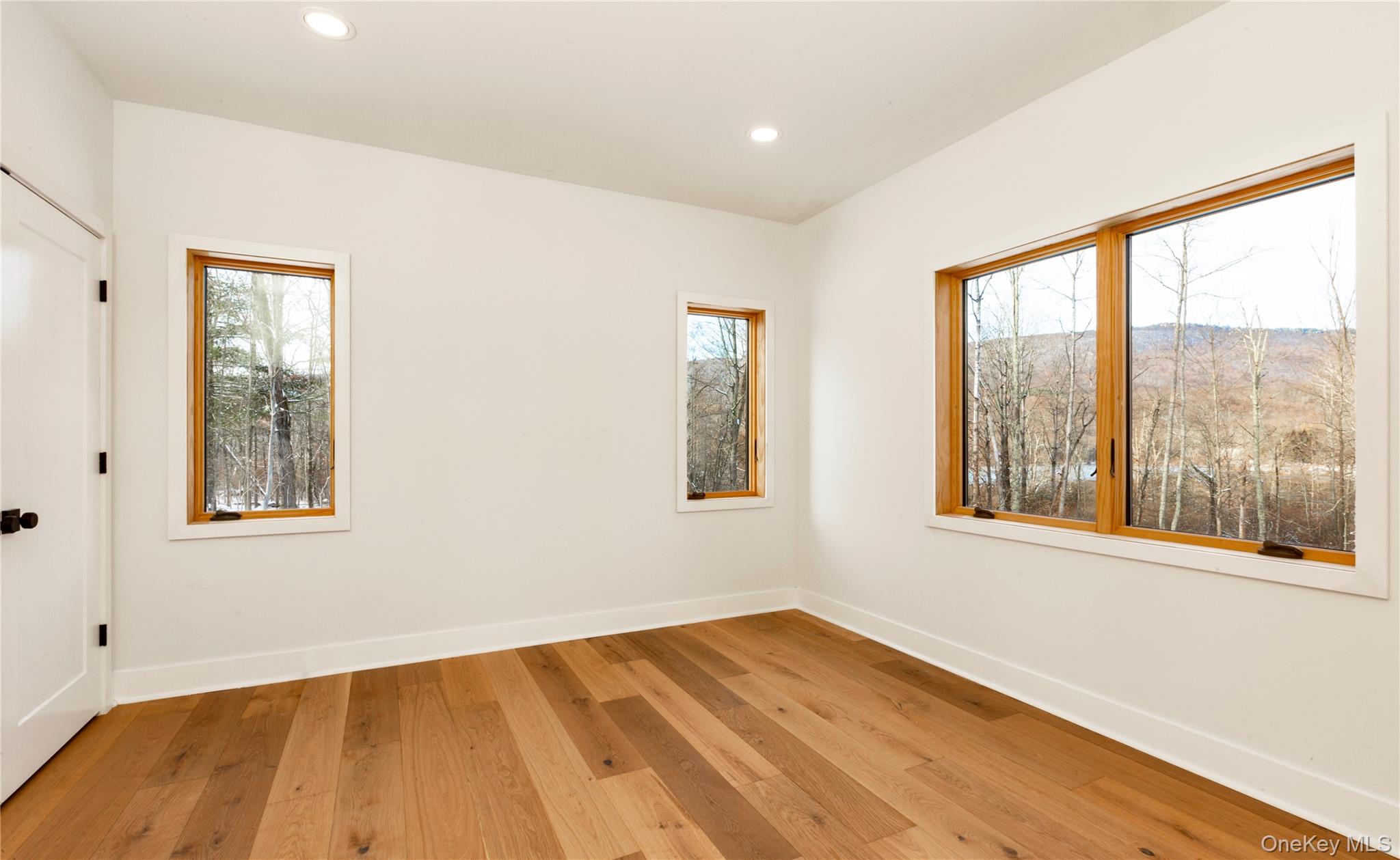 513 Myrtle Avenue Property Photo 25