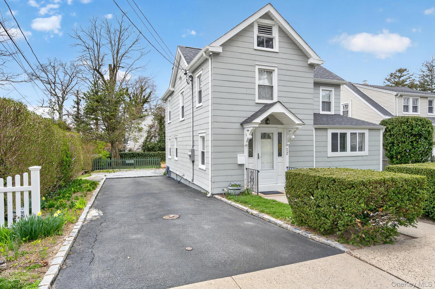 22 Perry Avenue Property Photo 2