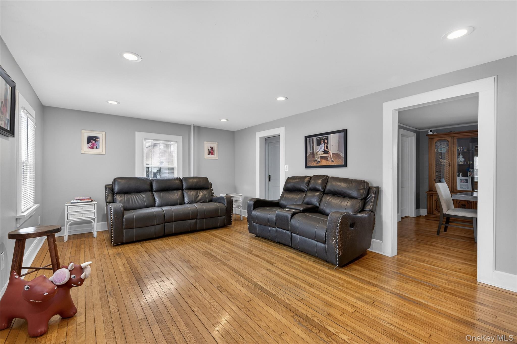 22 Perry Avenue Property Photo 7