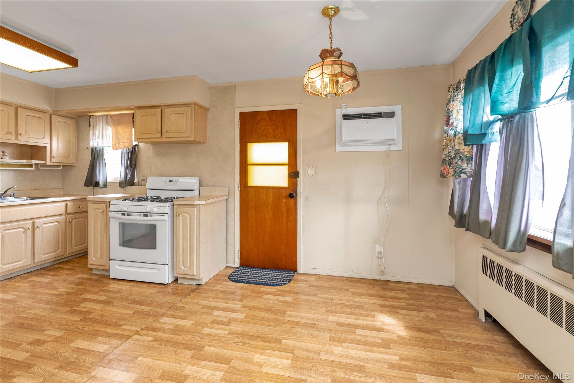 20 Hunter Avenue Property Photo 8