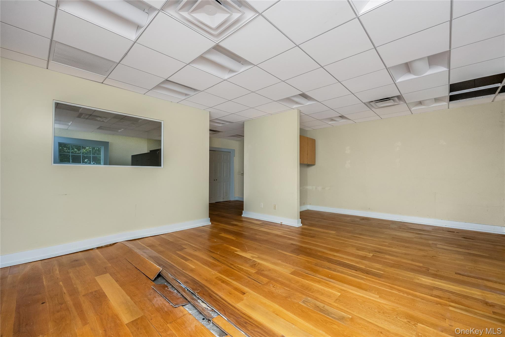11 S Park Avenue Property Photo 18