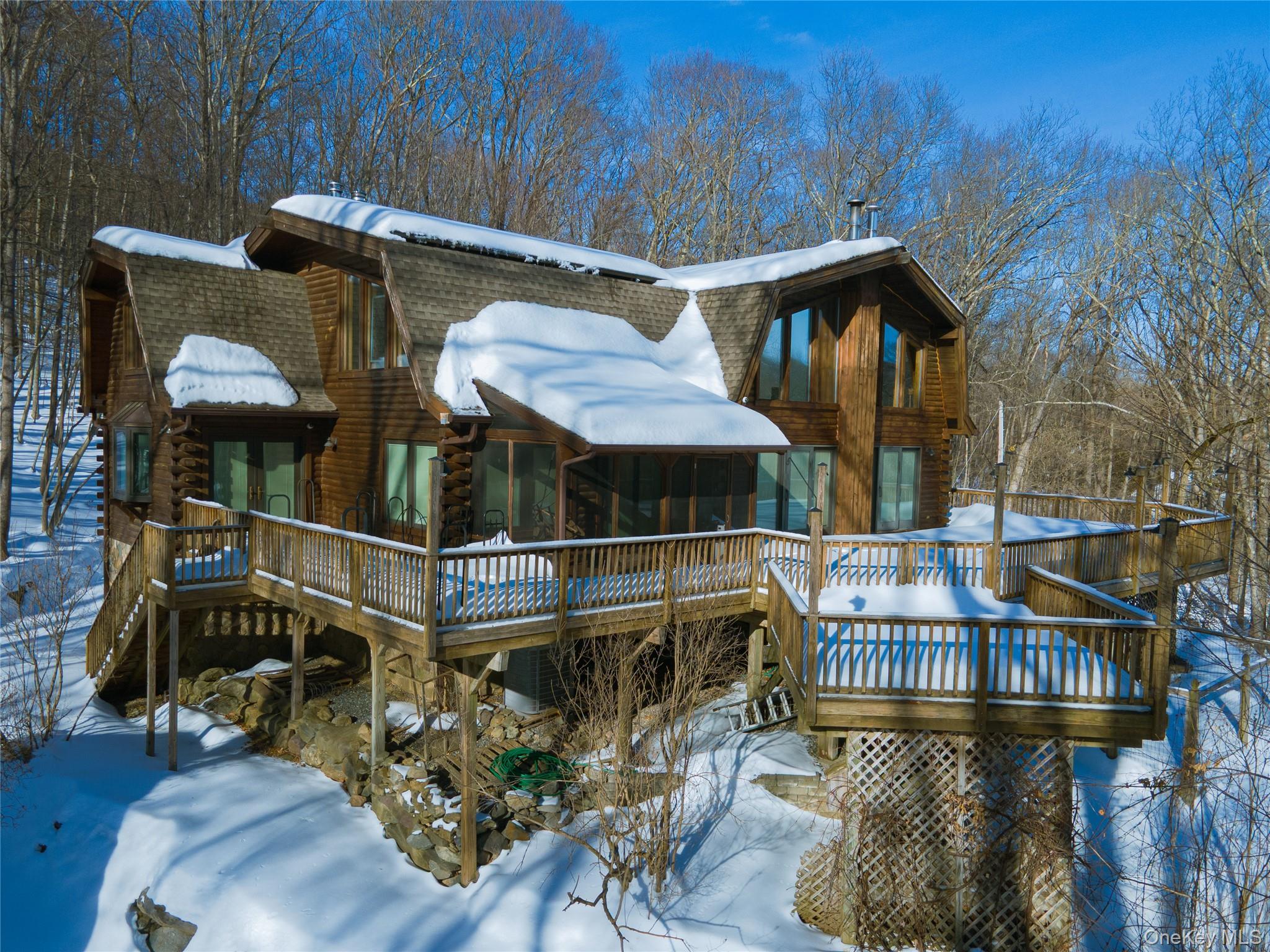 1644 Lakes Road Property Photo 1
