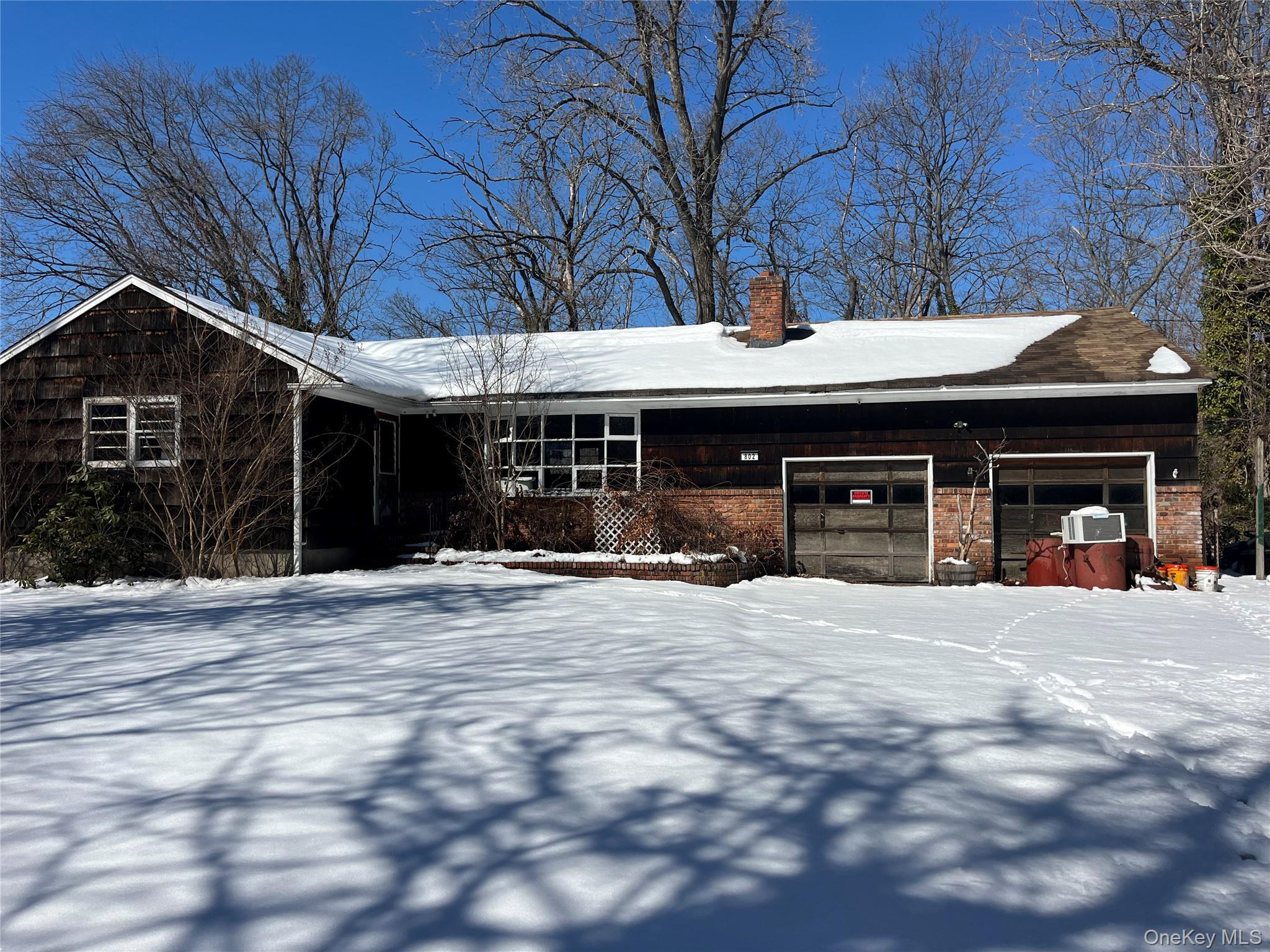 802 Tooker Avenue Property Photo 1