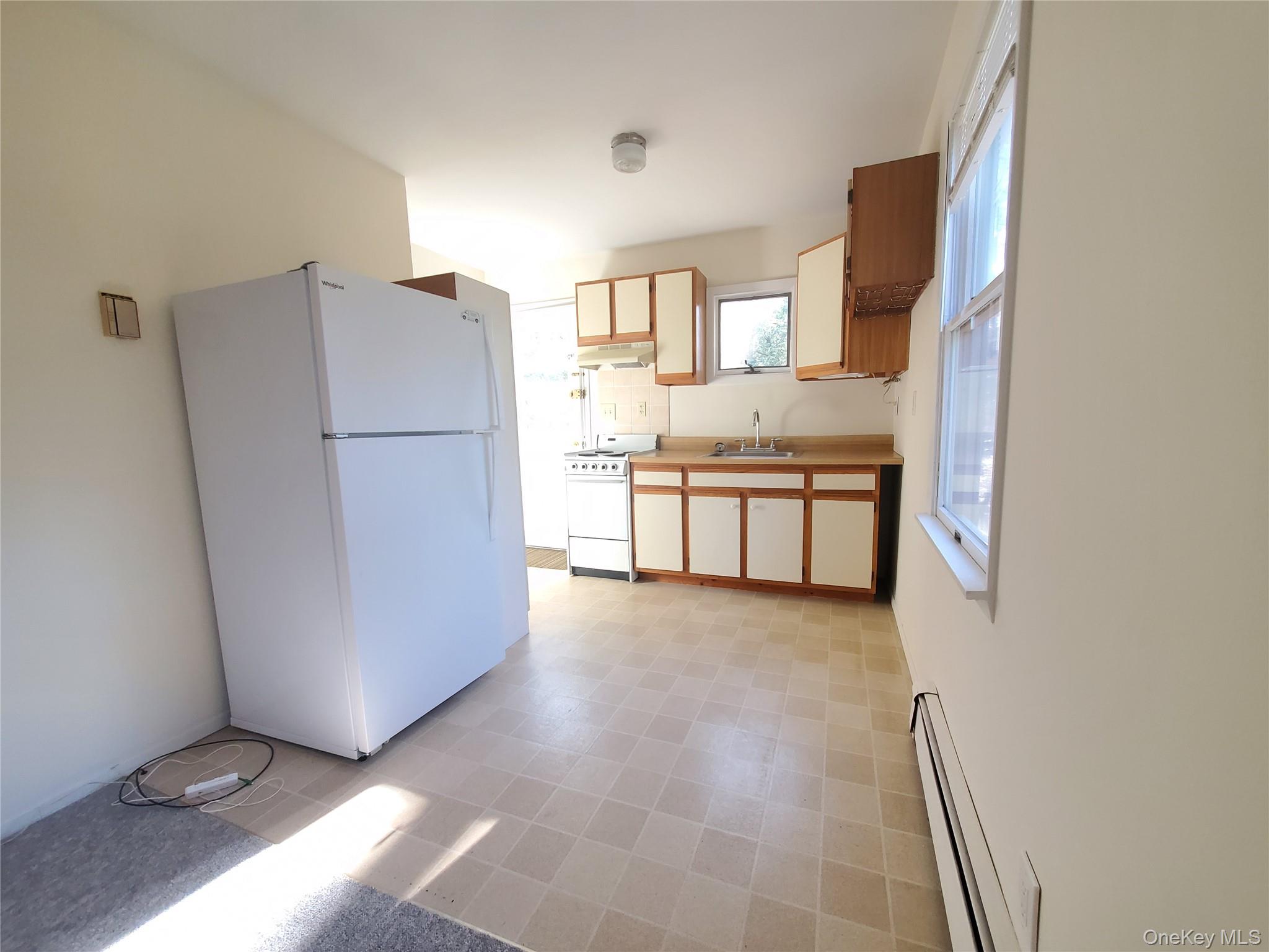 957470 Property Photo 4