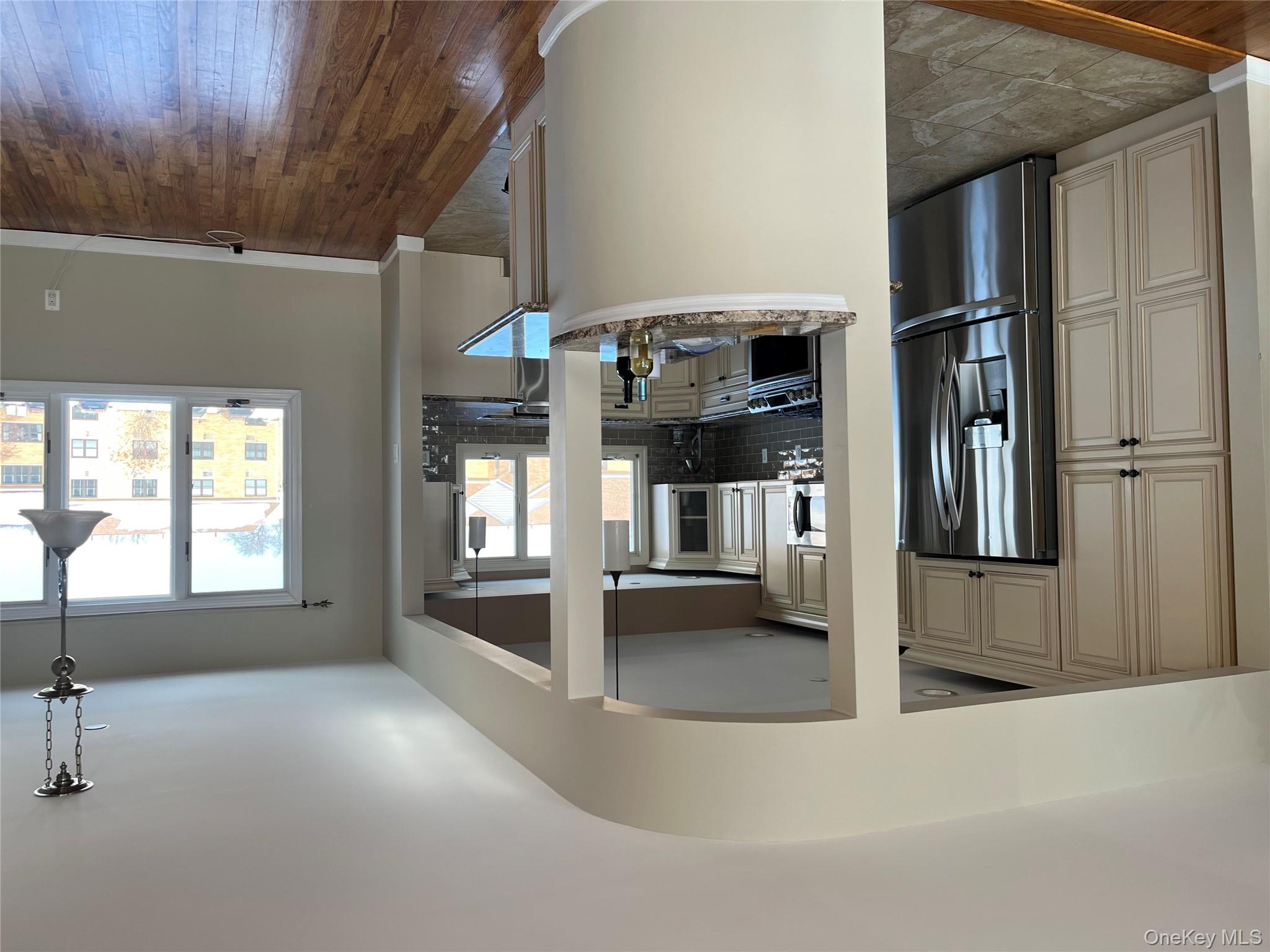 50 Florence Avenue Property Photo 3