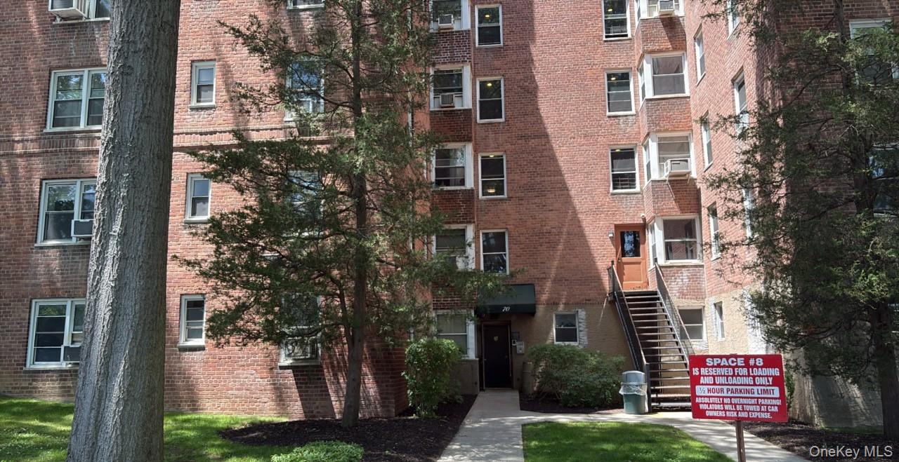 70 Locust Avenue B114 Property Photo 11