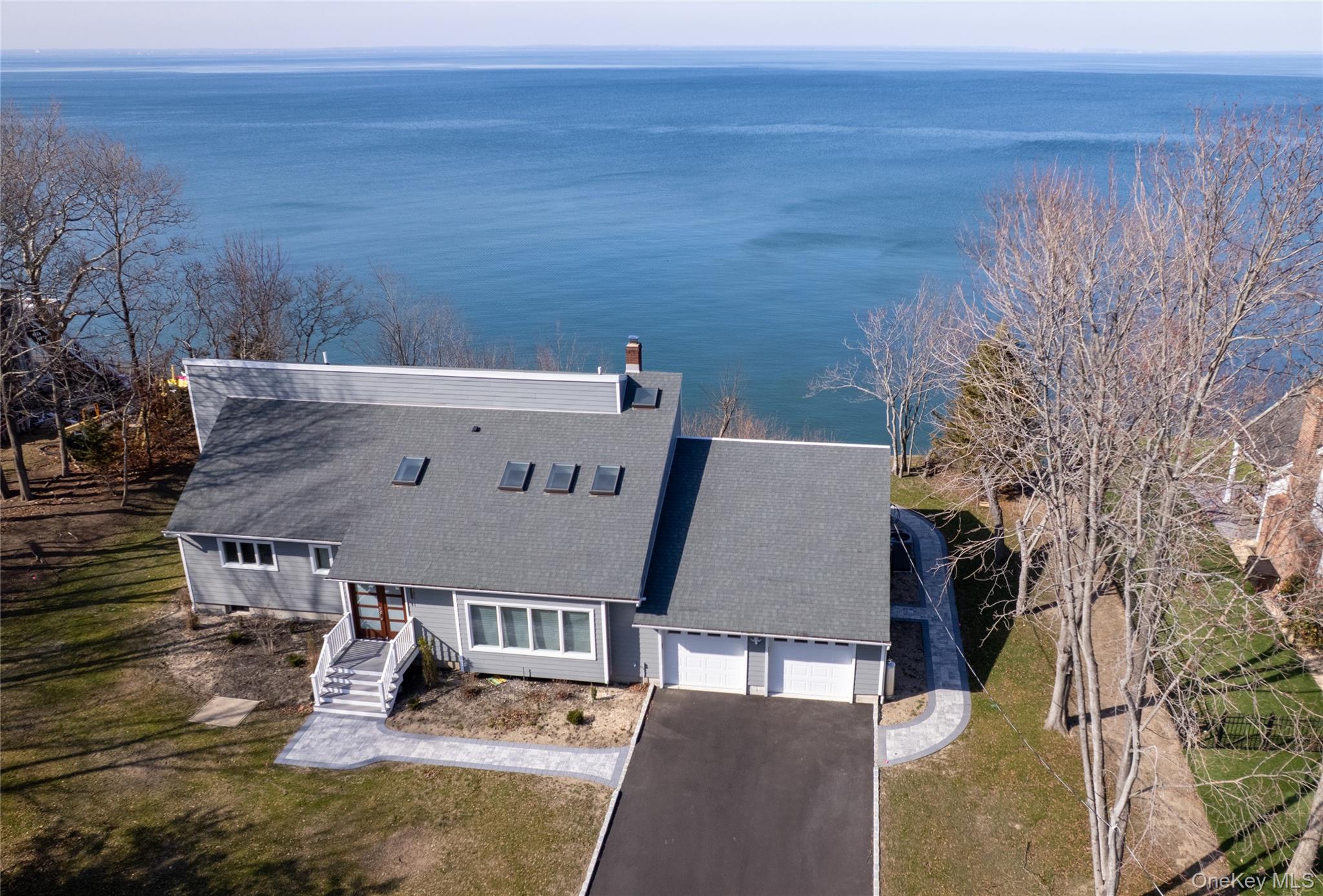 43 Waterview Drive Property Photo 1