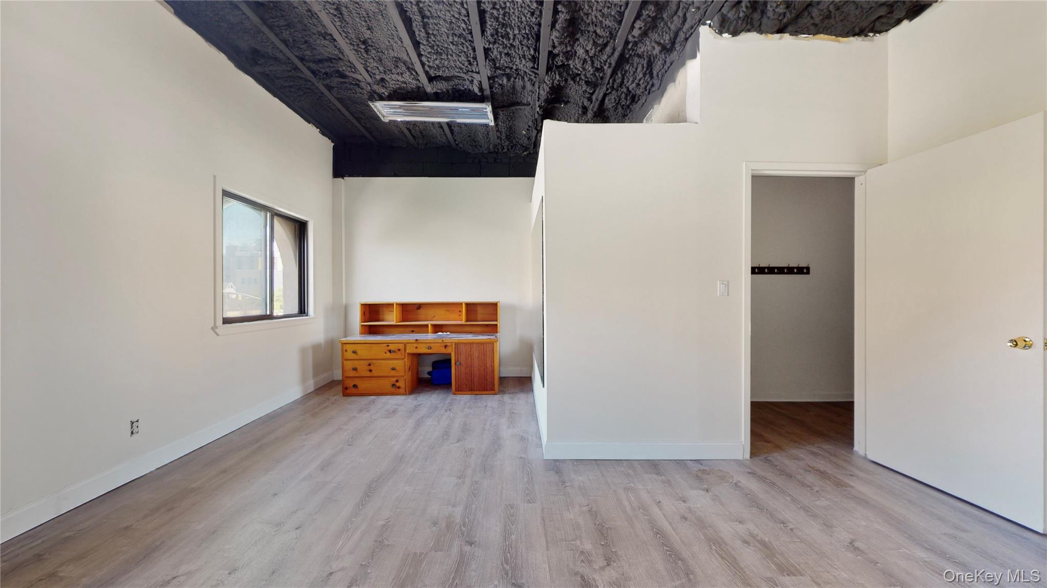 166 W Park Avenue Property Photo 12