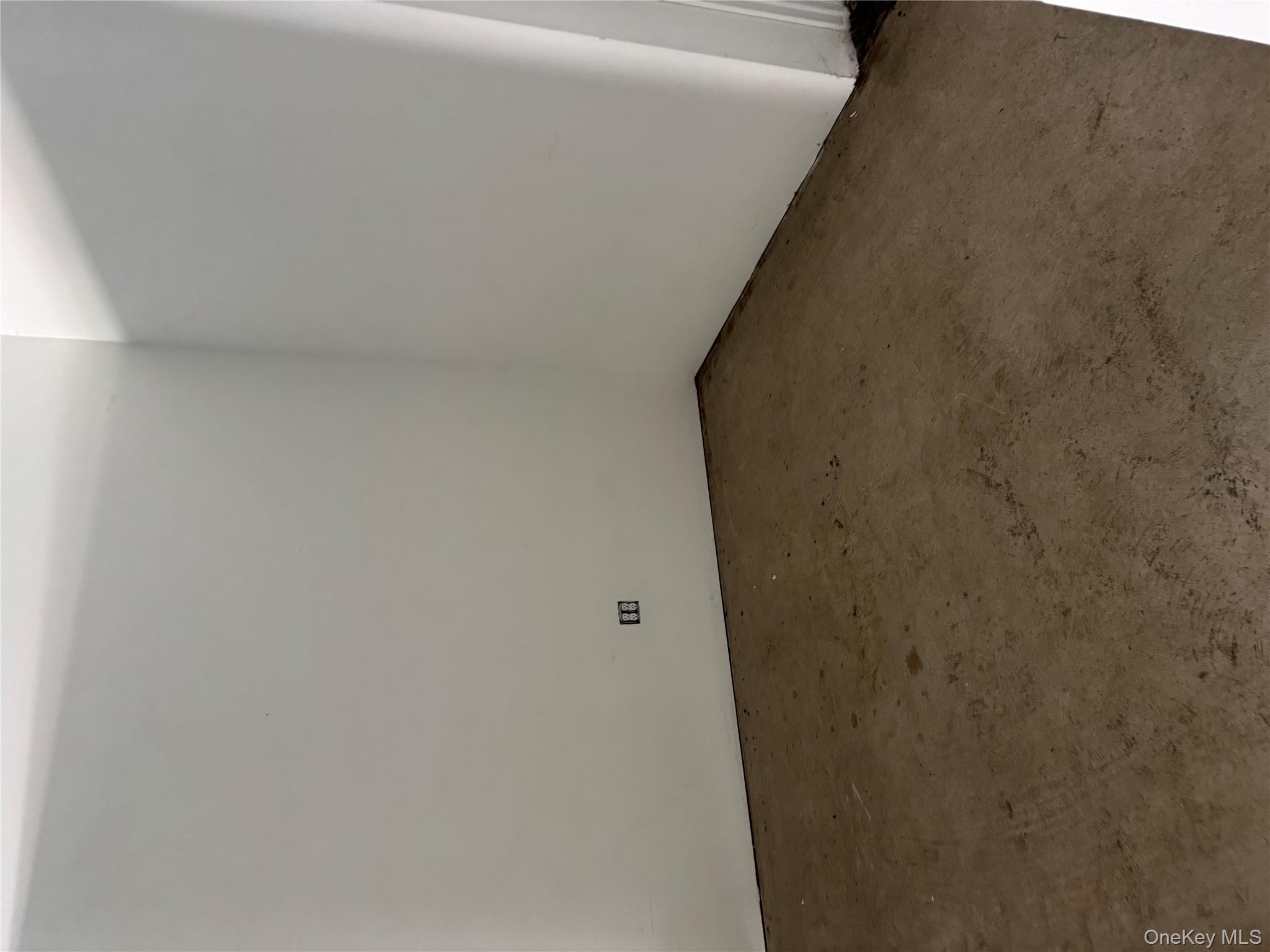 25 Elm Street 9 Property Photo 6