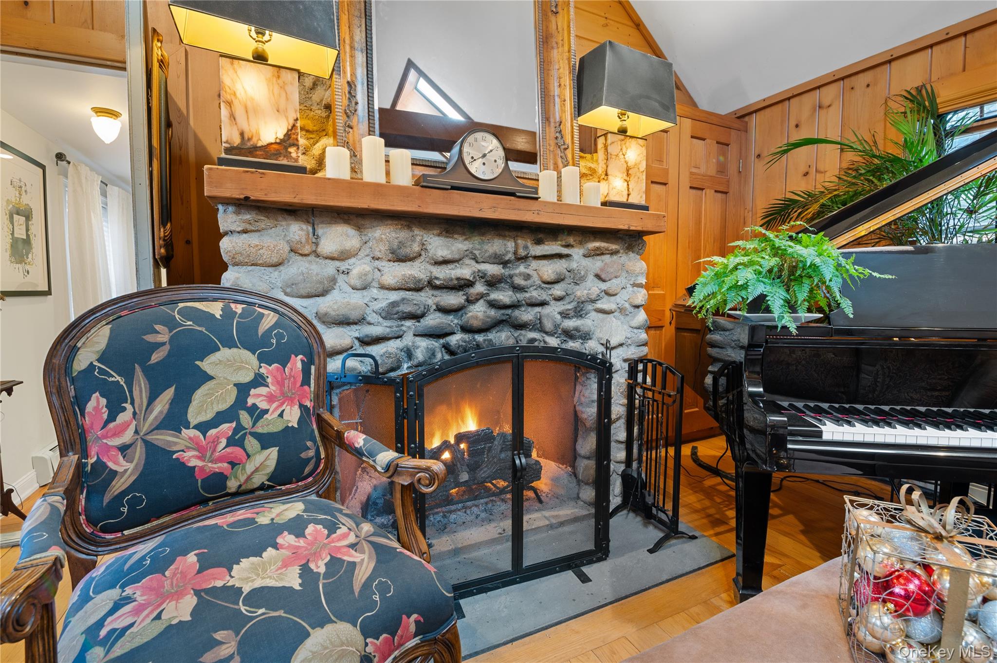 136 Beach Road Property Photo 11