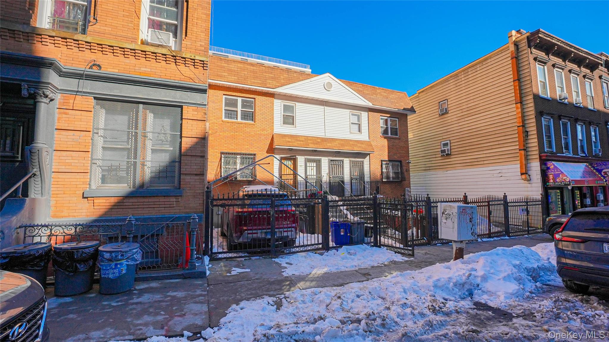 381 E 152nd Street Property Photo 17