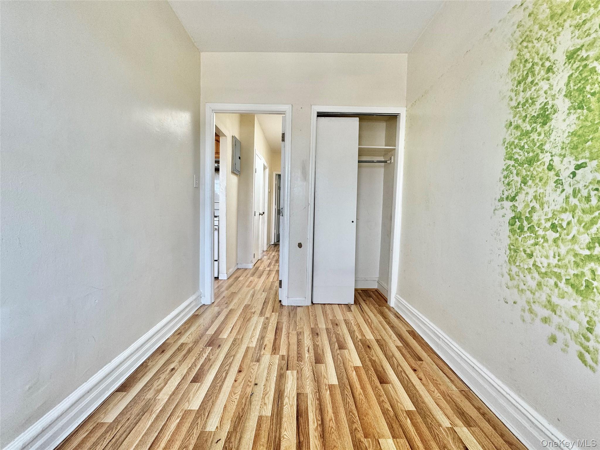 11527 122nd Street Property Photo 6