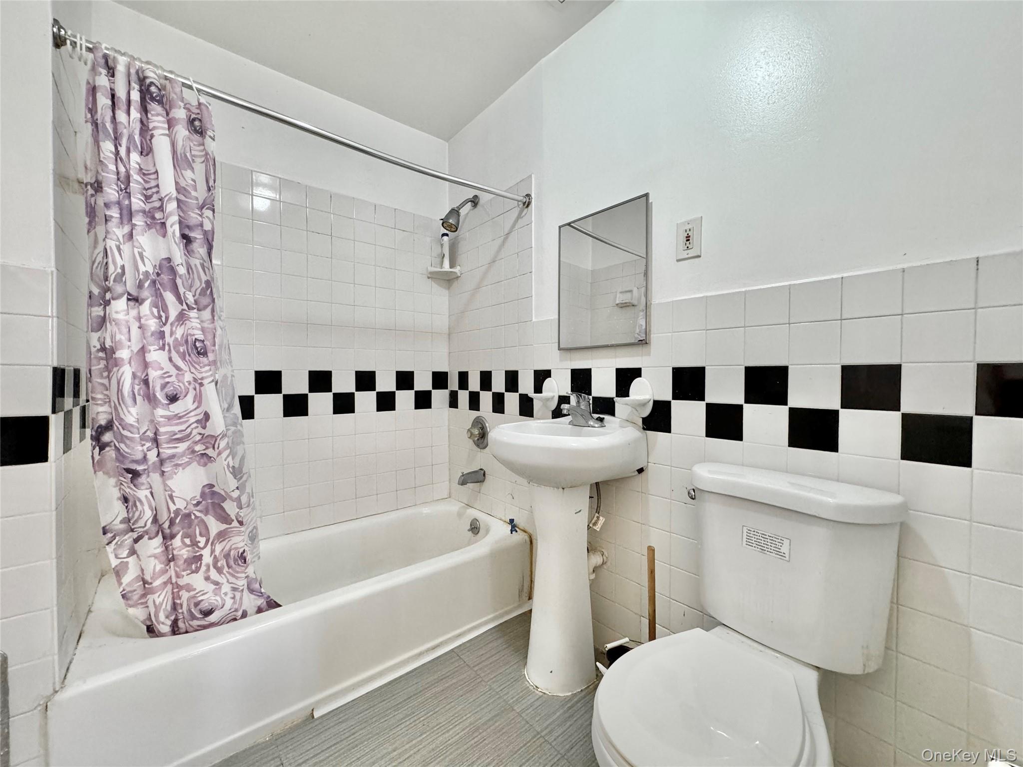 11527 122nd Street Property Photo 10