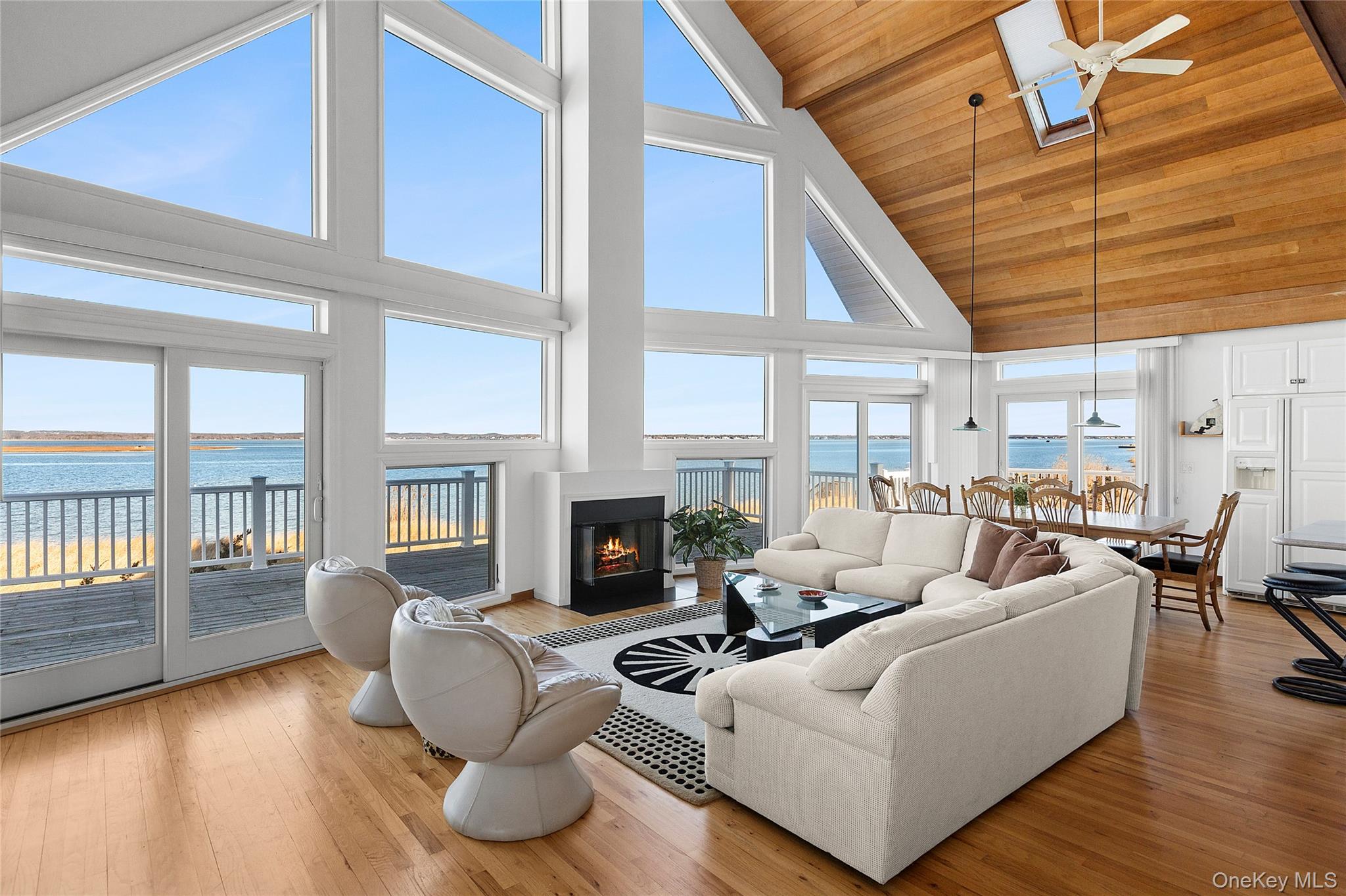 8 Dune Lane Property Photo 6
