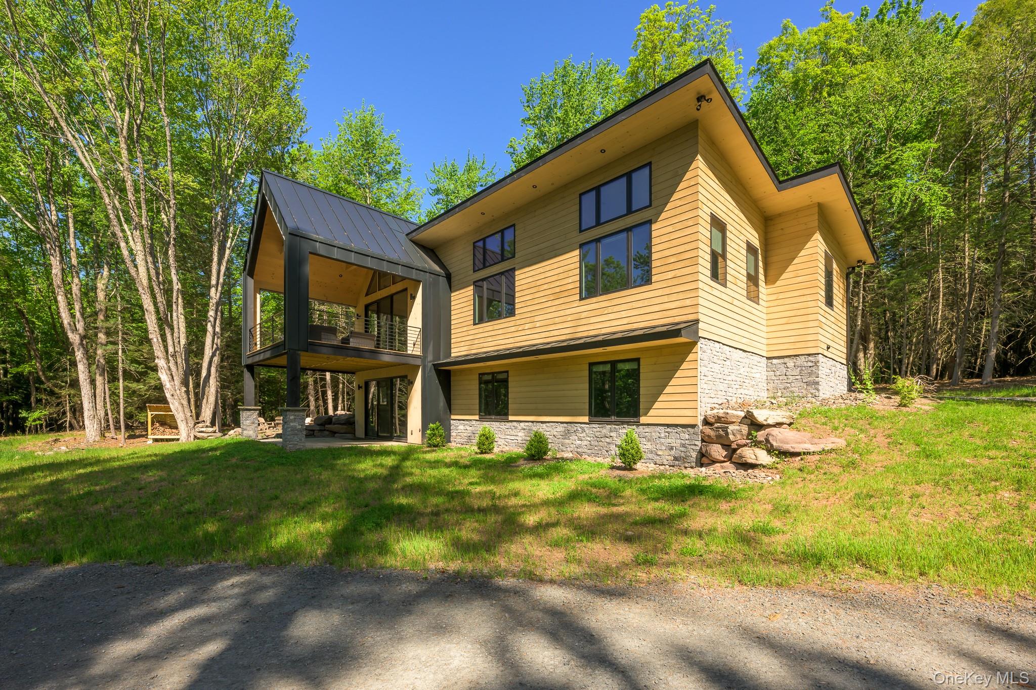 31 Windham Farms Road Property Photo 2