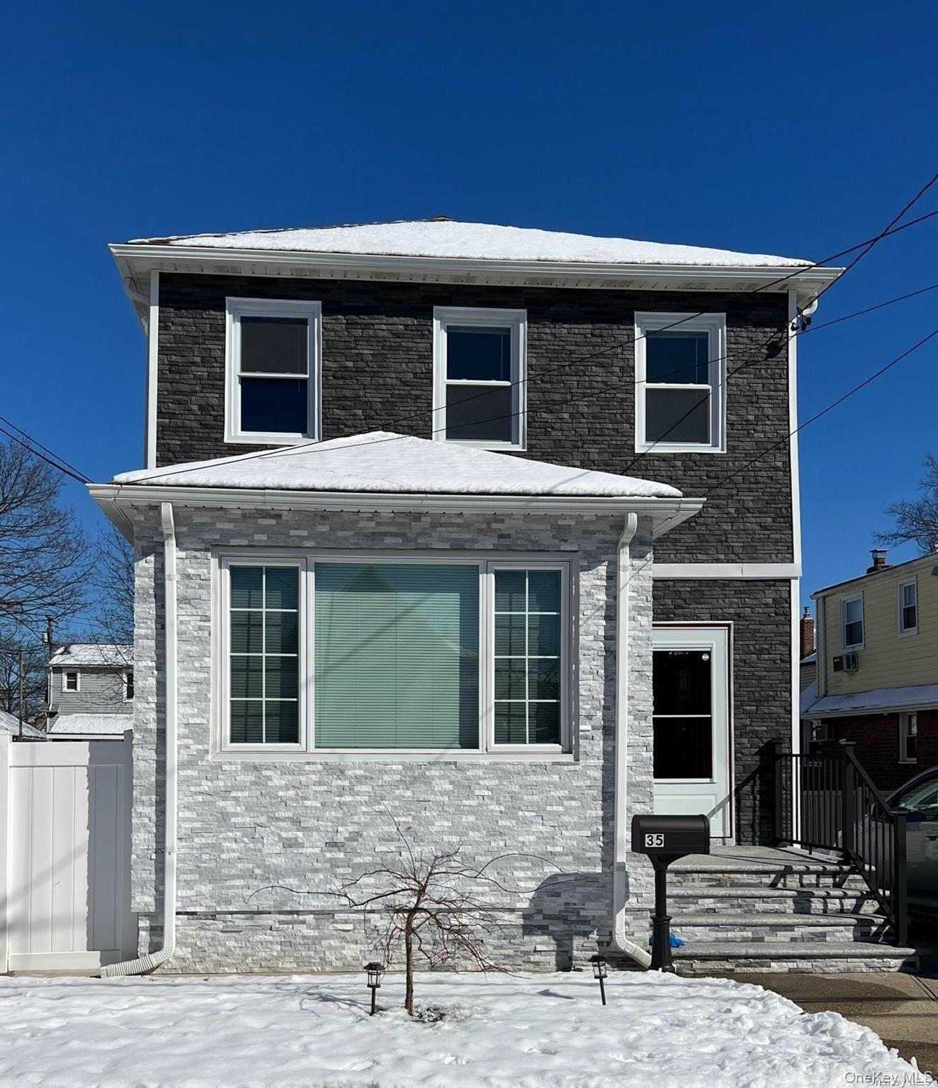 35 Barwick Street Property Photo 1