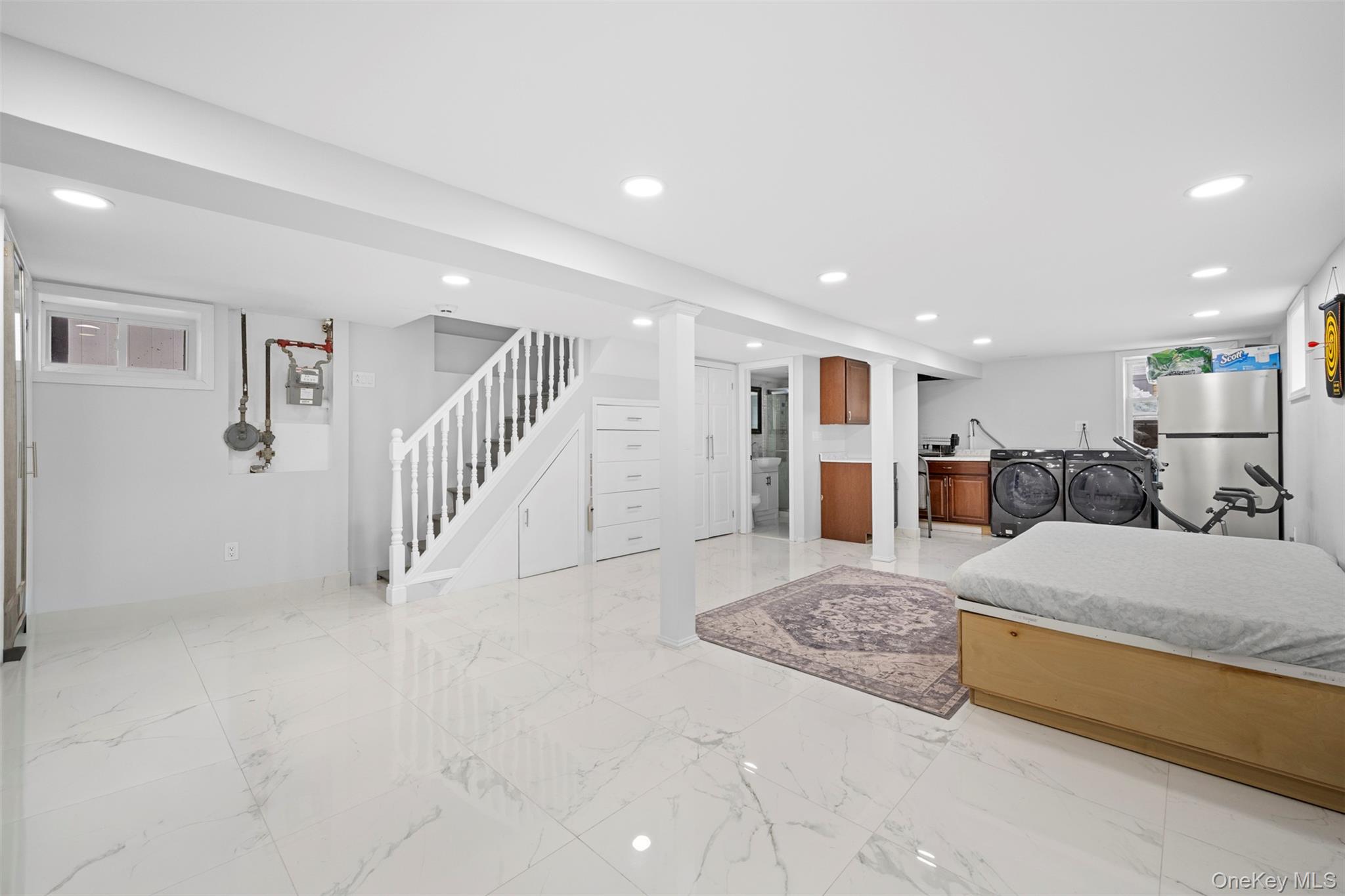 35 Barwick Street Property Photo 37