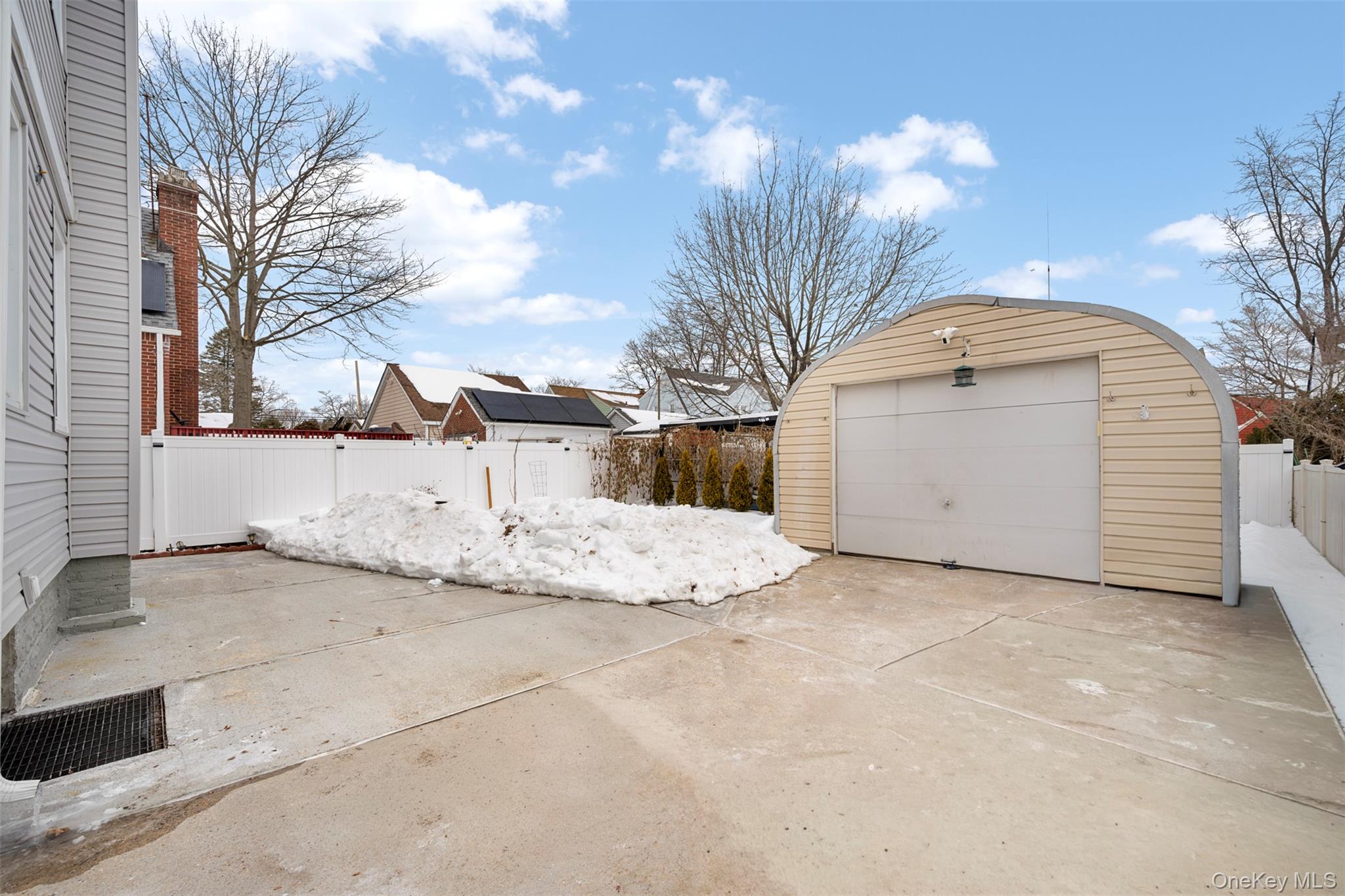 35 Barwick Street Property Photo 42