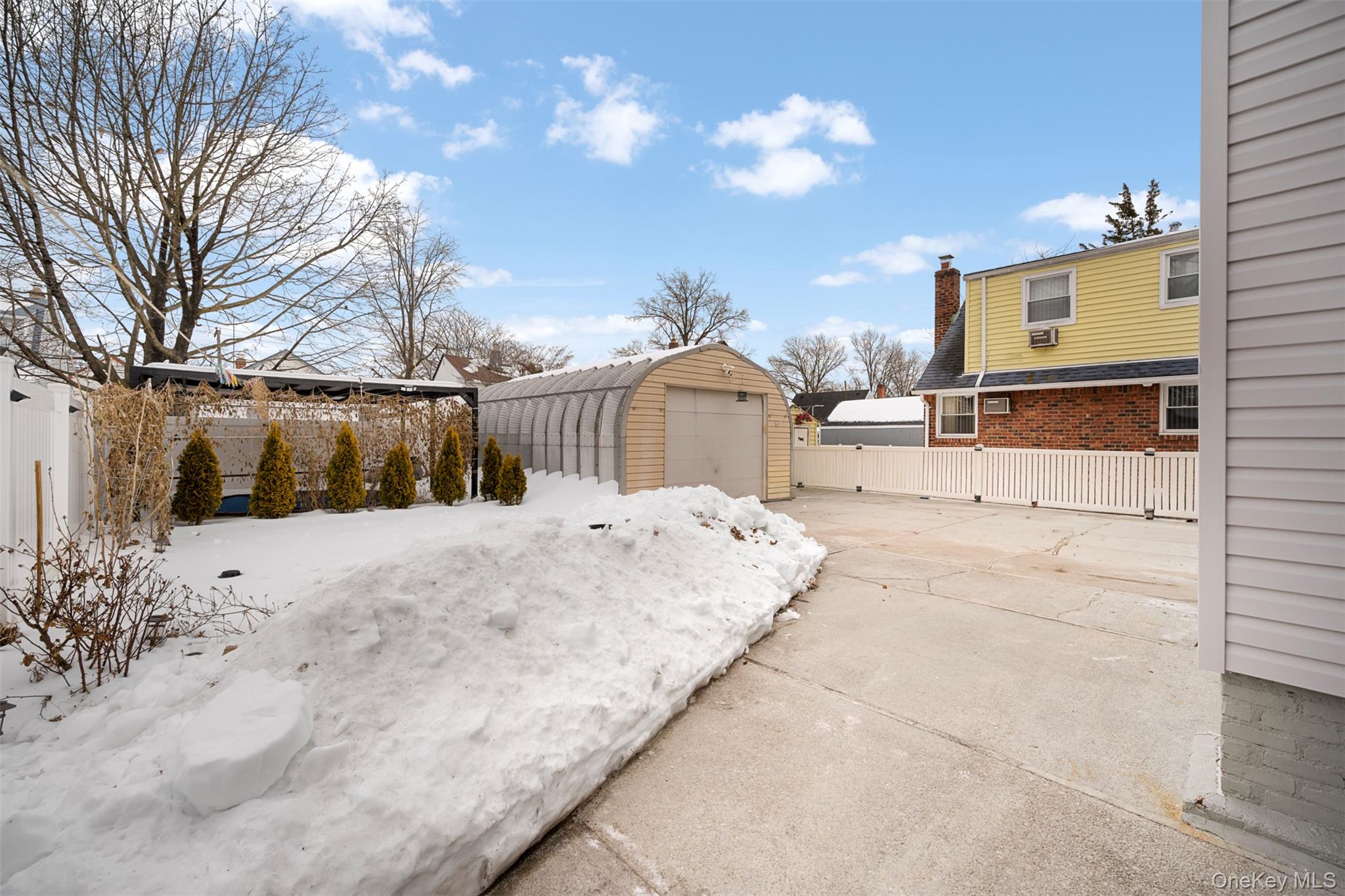 35 Barwick Street Property Photo 43