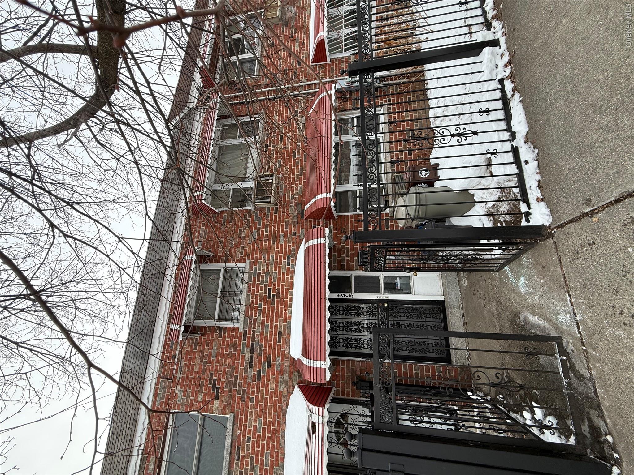 4013 De Reimer Avenue Property Photo 1