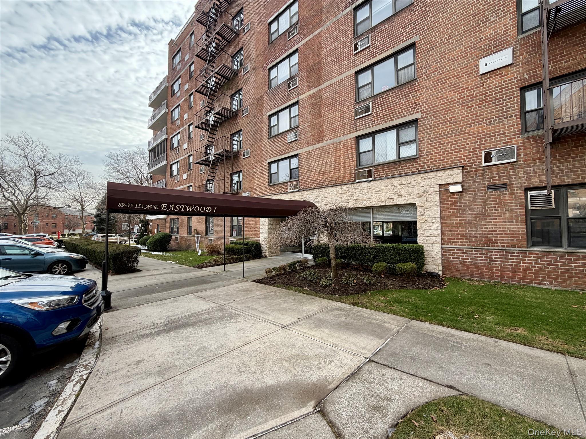 89-35 155 Avenue 4C Property Photo 1